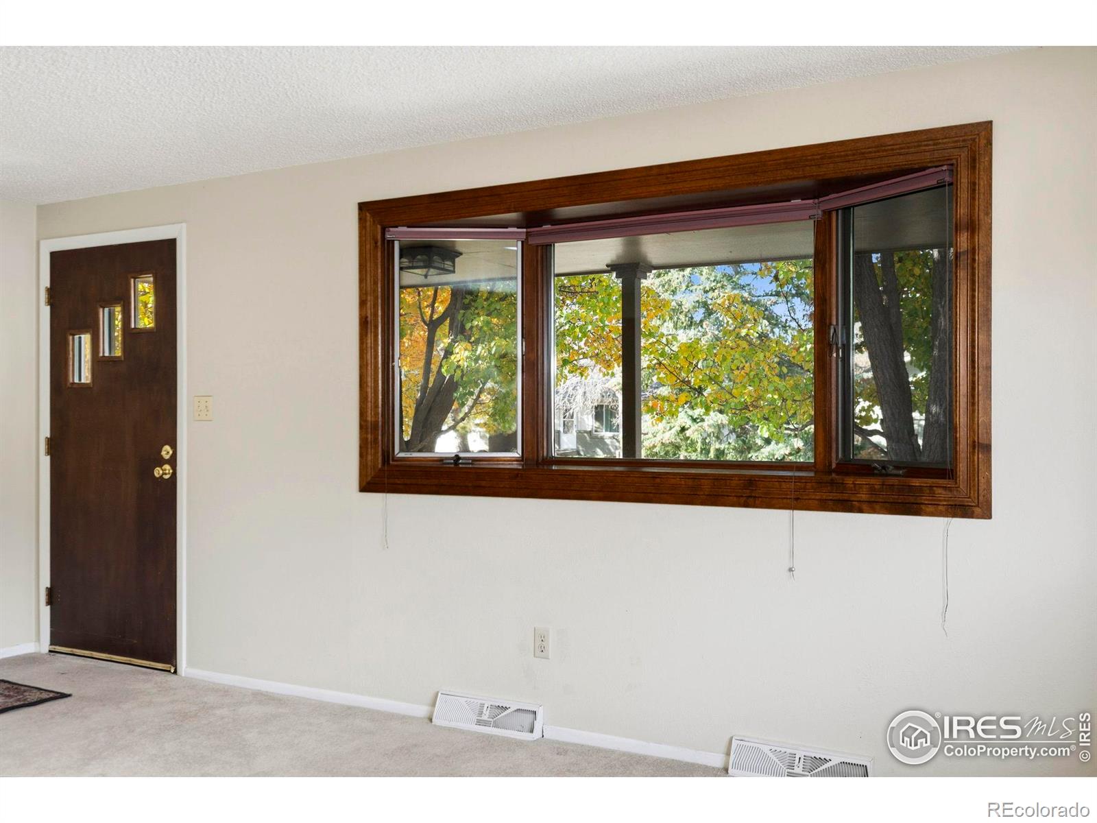MLS Image #2 for 2332  fountain drive,loveland, Colorado