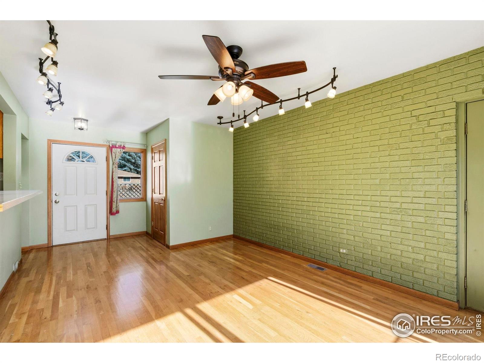 MLS Image #9 for 2332  fountain drive,loveland, Colorado