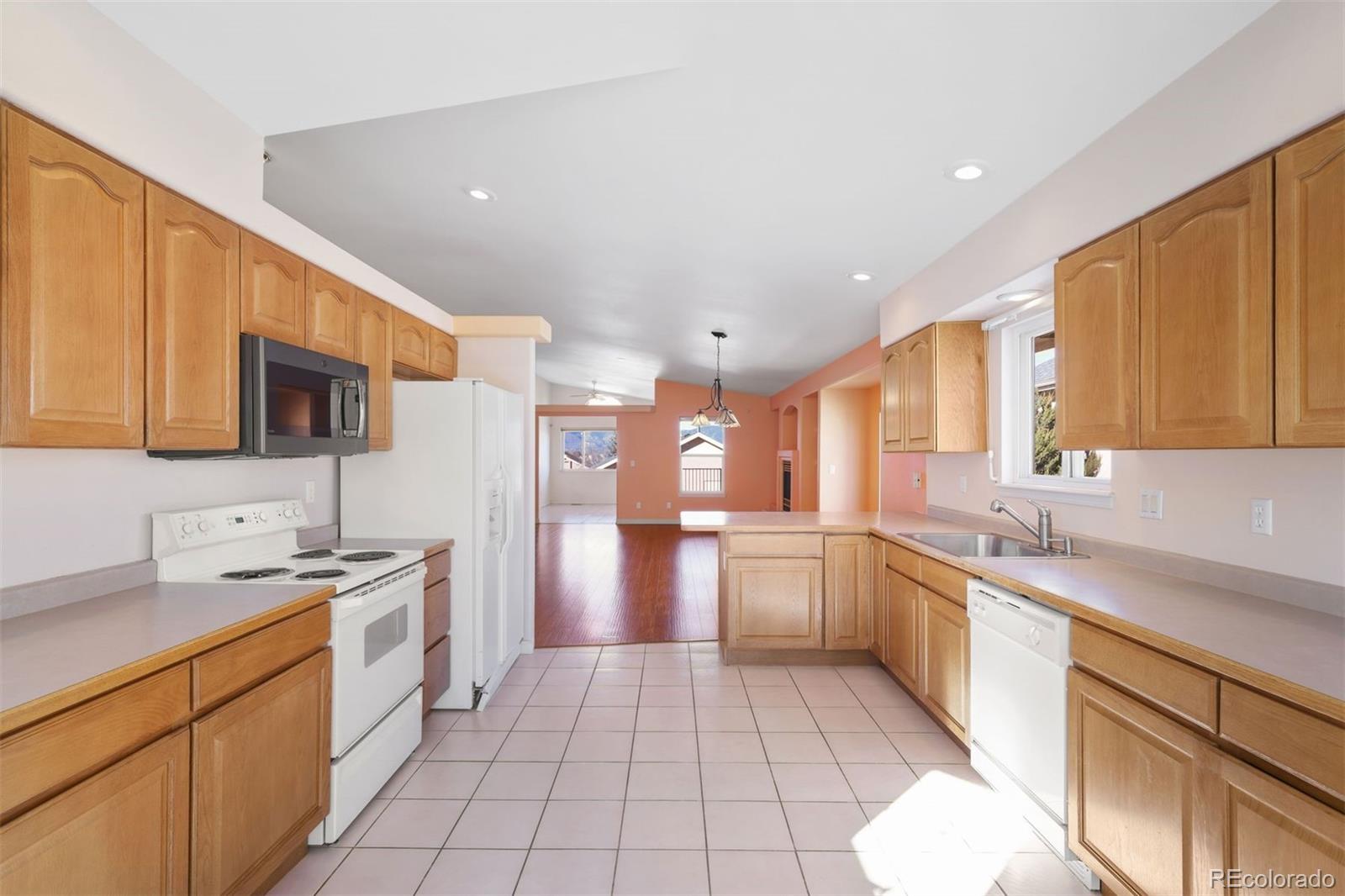 MLS Image #2 for 5740  velvet court,colorado springs, Colorado