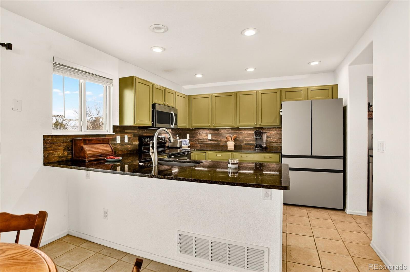 MLS Image #10 for 5758 s zante way,aurora, Colorado