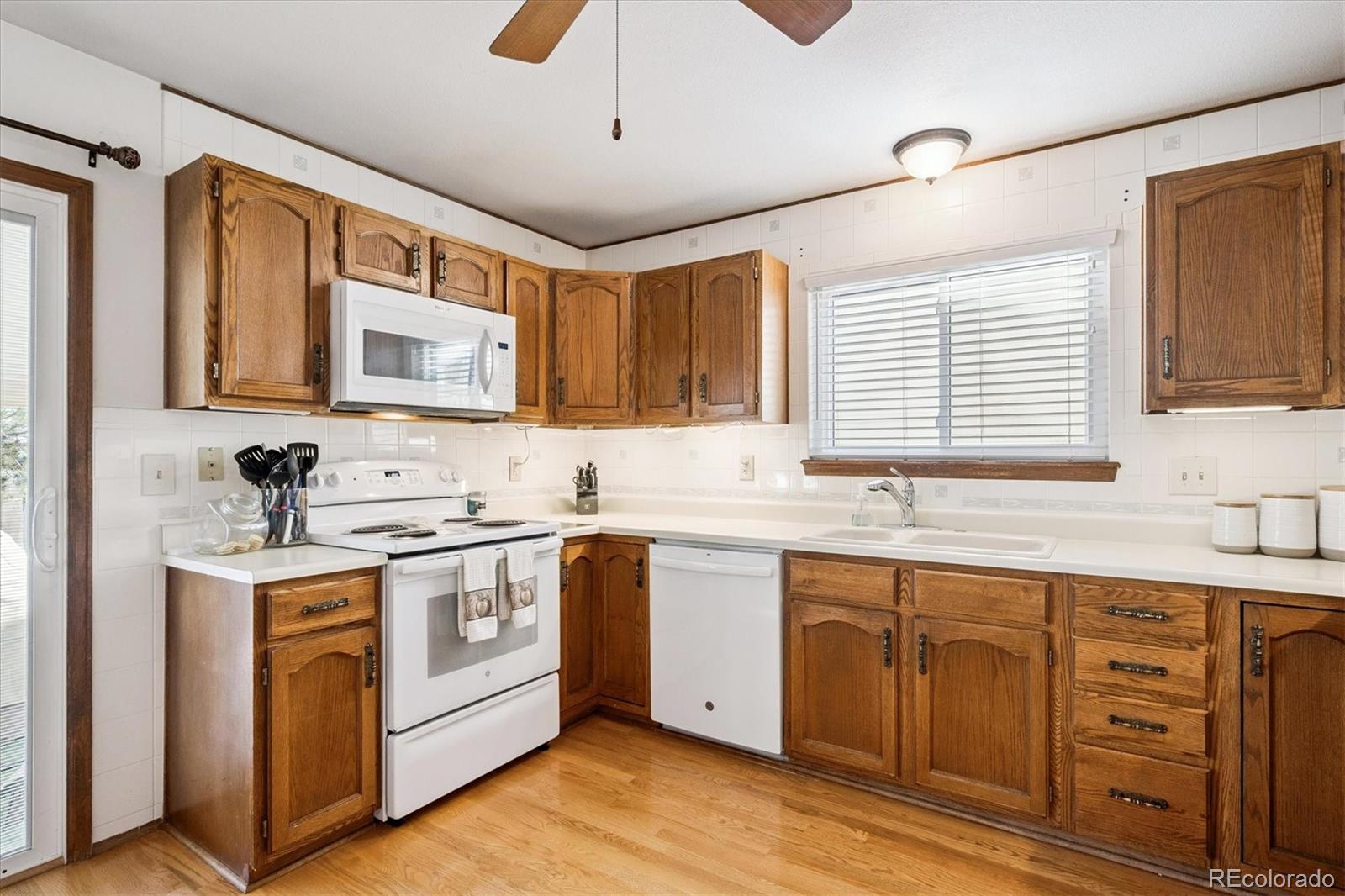 MLS Image #9 for 7  dunbarton court,highlands ranch, Colorado