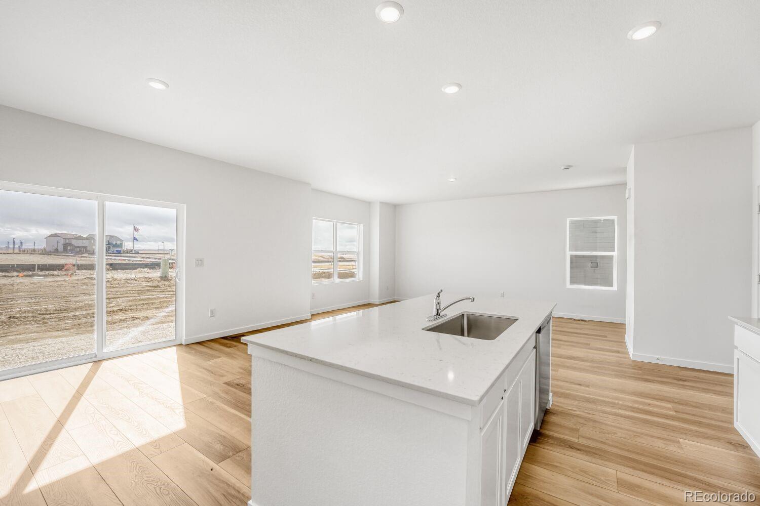 MLS Image #3 for 45870  mill avenue,bennett, Colorado