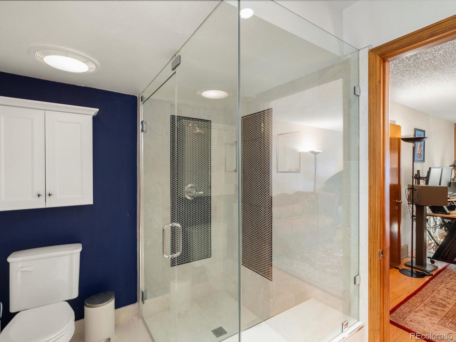 MLS Image #25 for 6166 e mineral place,centennial, Colorado