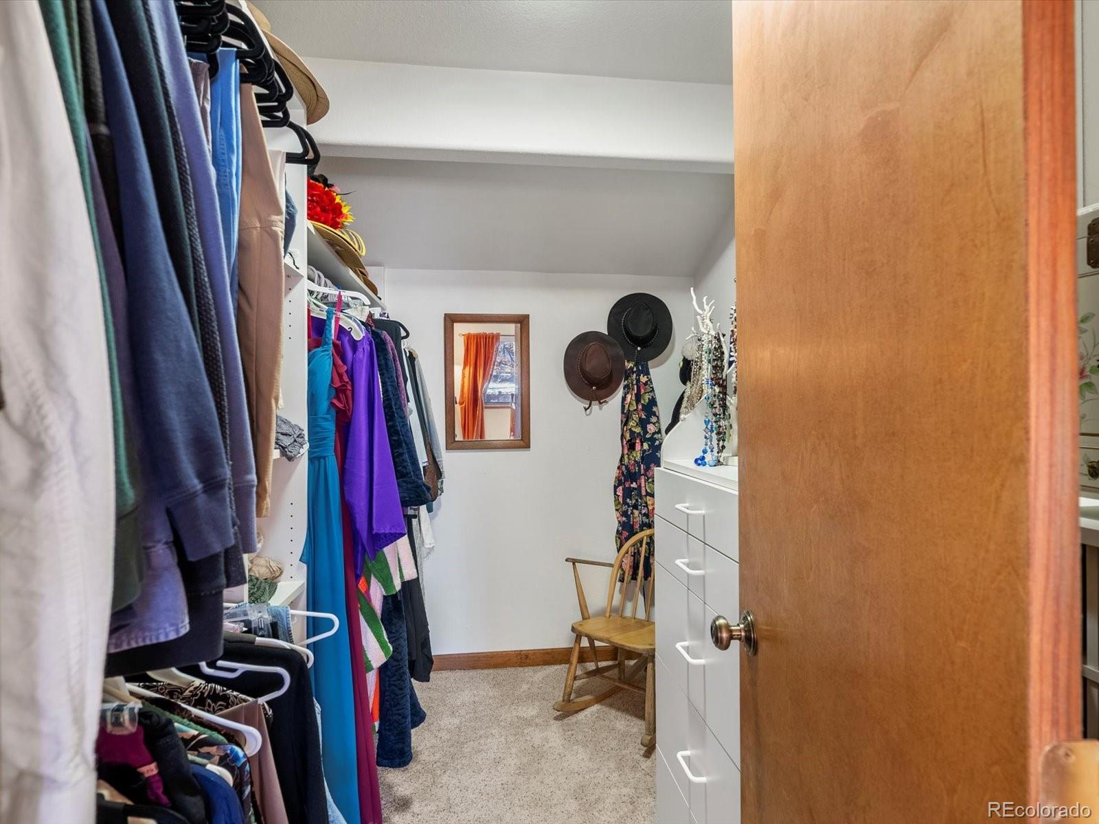 MLS Image #39 for 6166 e mineral place,centennial, Colorado