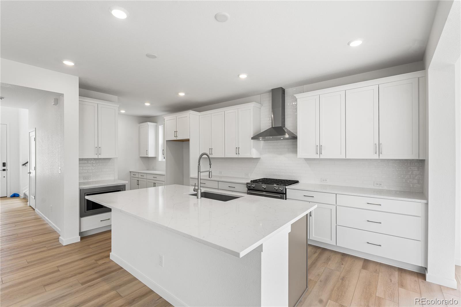 MLS Image #10 for 8850  buttonwillow drive,littleton, Colorado