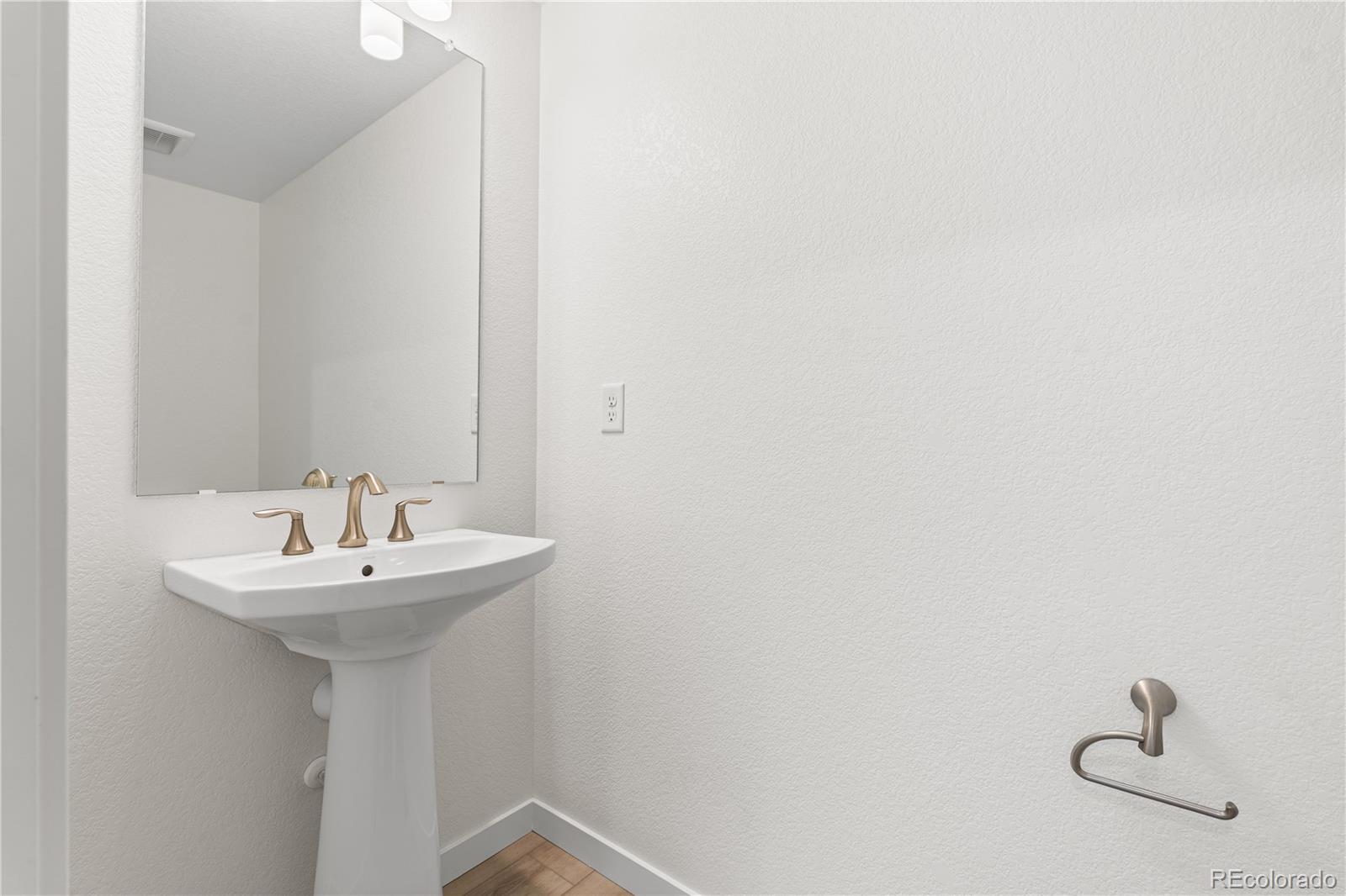 MLS Image #18 for 8850  buttonwillow drive,littleton, Colorado