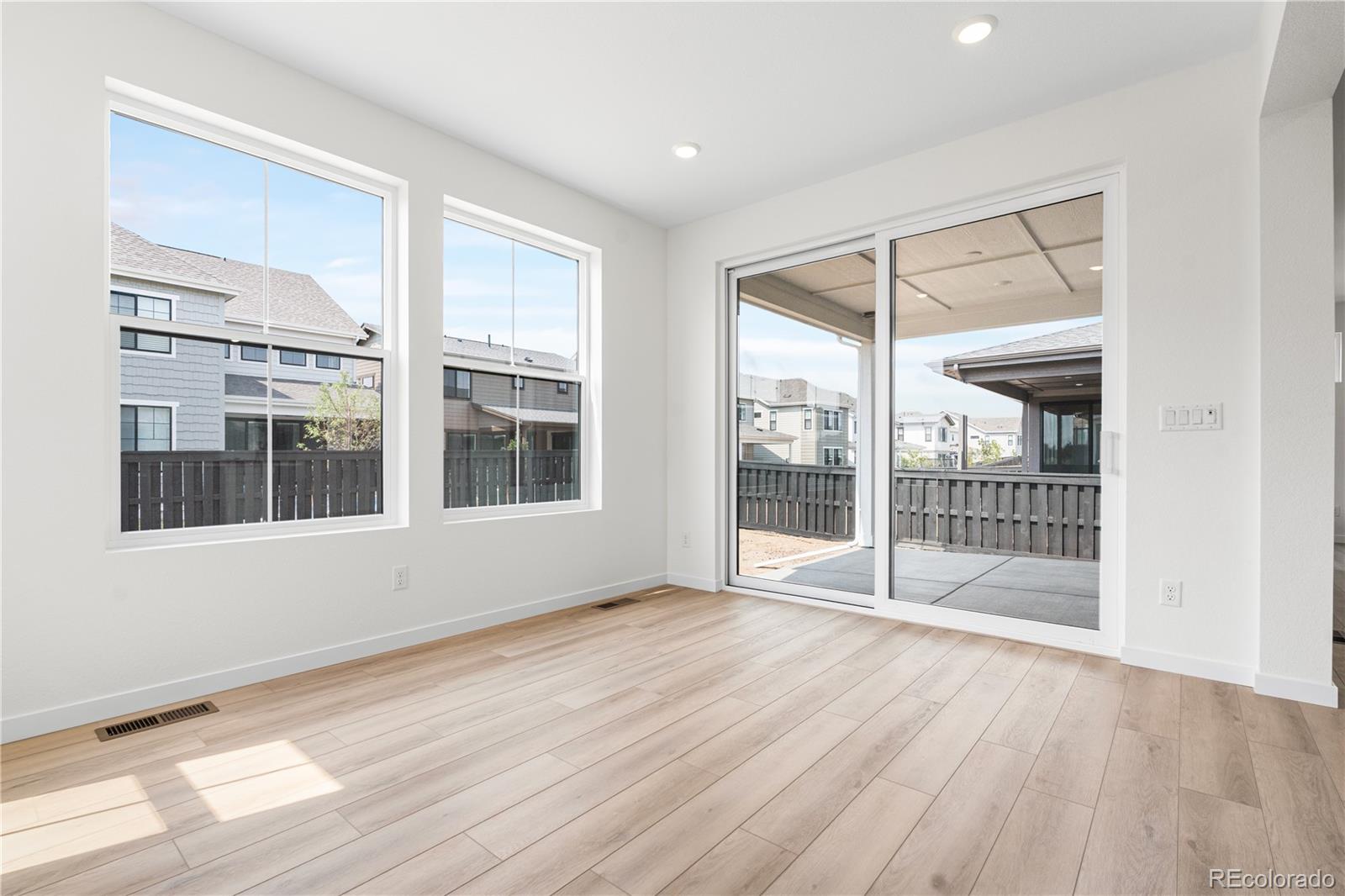 MLS Image #2 for 8850  buttonwillow drive,littleton, Colorado