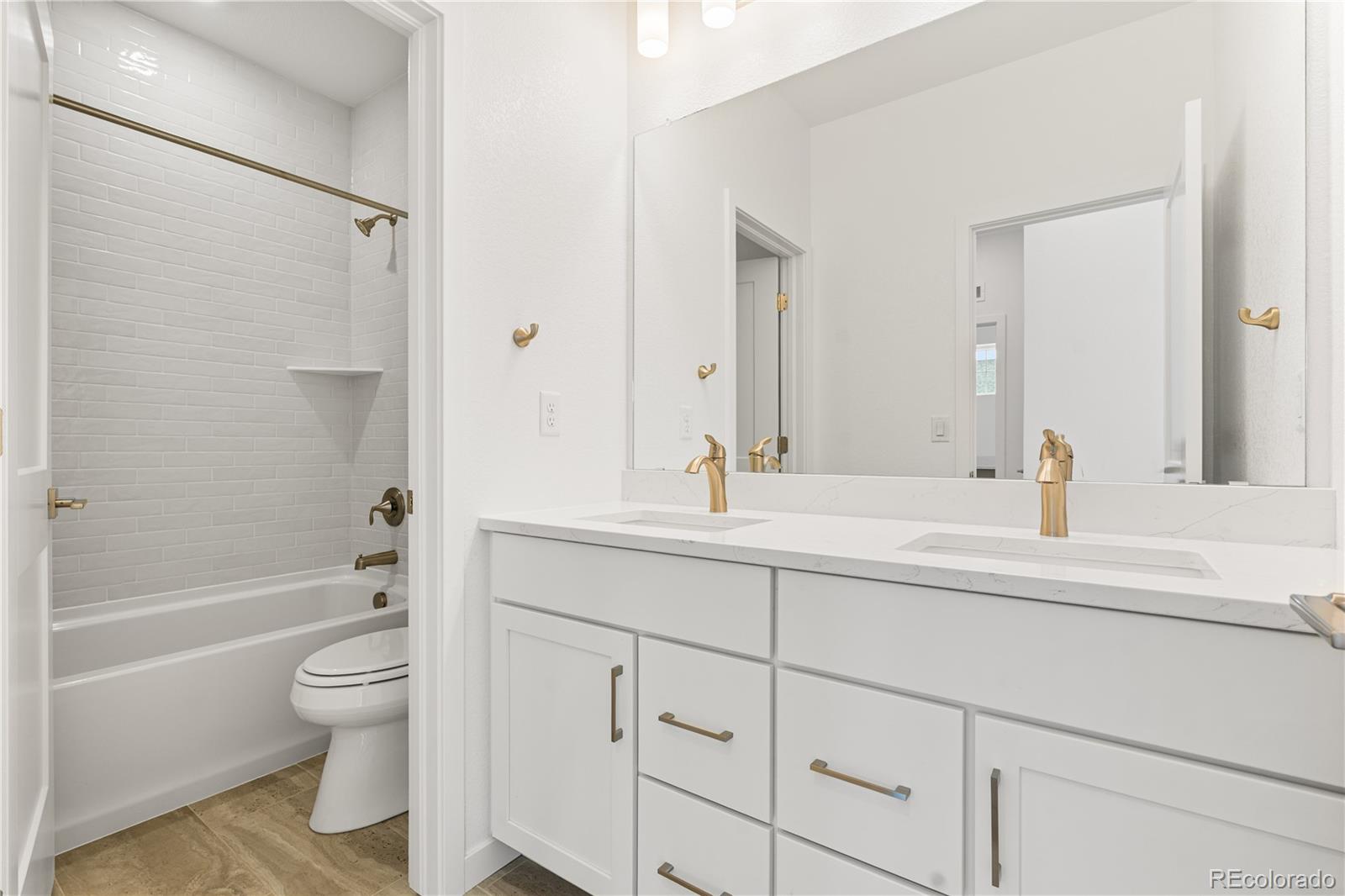 MLS Image #21 for 8850  buttonwillow drive,littleton, Colorado