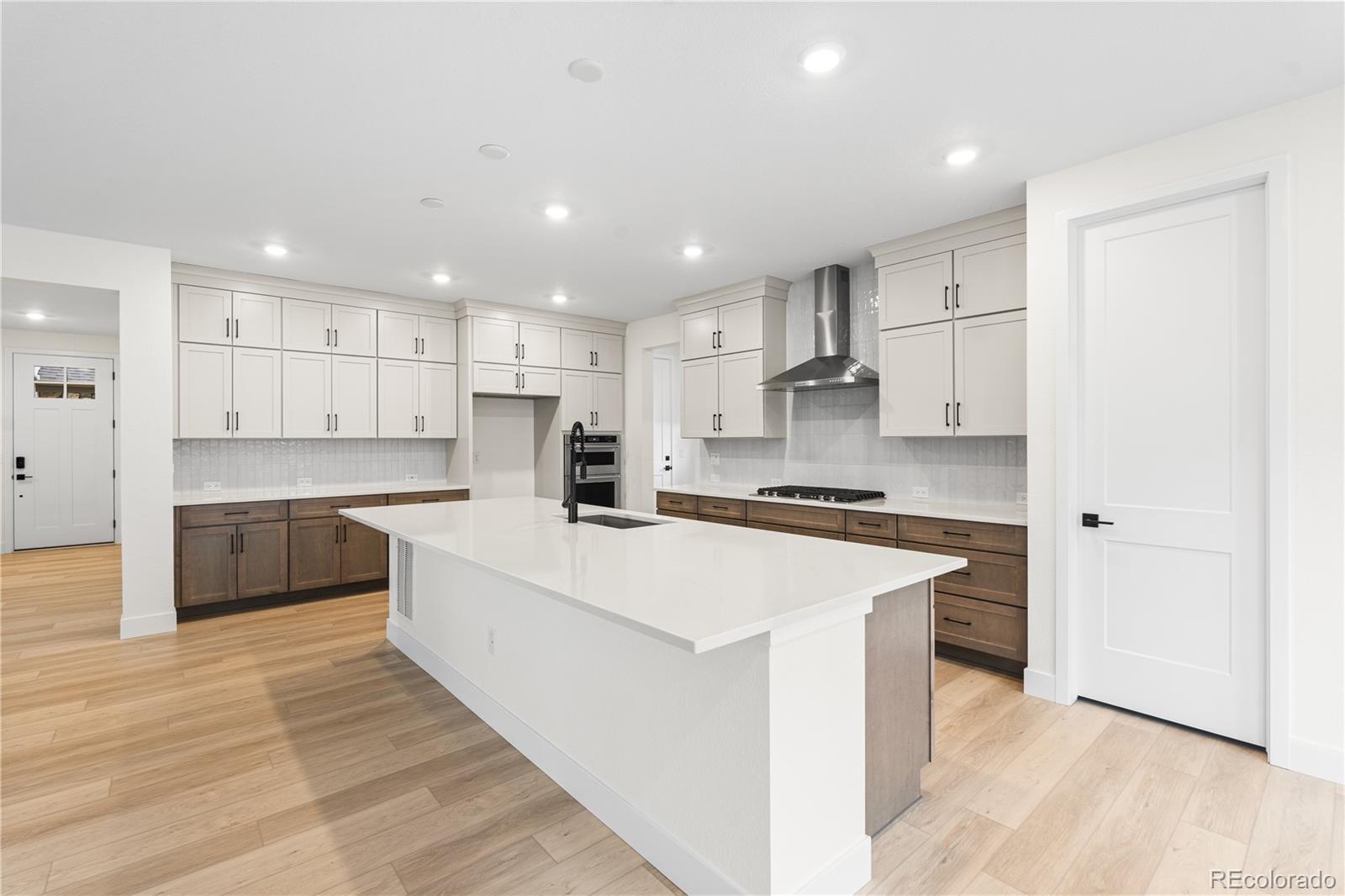 MLS Image #12 for 11245  moonshimmer street,littleton, Colorado