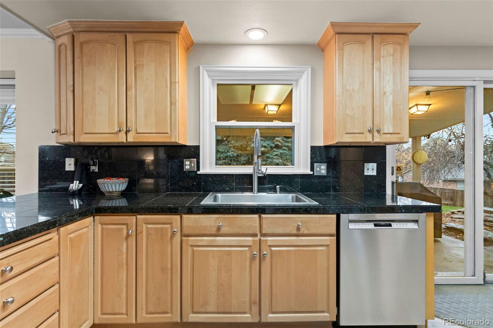 MLS Image #14 for 5933 s florence court,englewood, Colorado