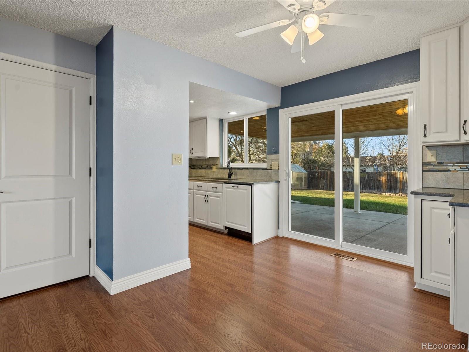MLS Image #11 for 10815 w alamo place,littleton, Colorado