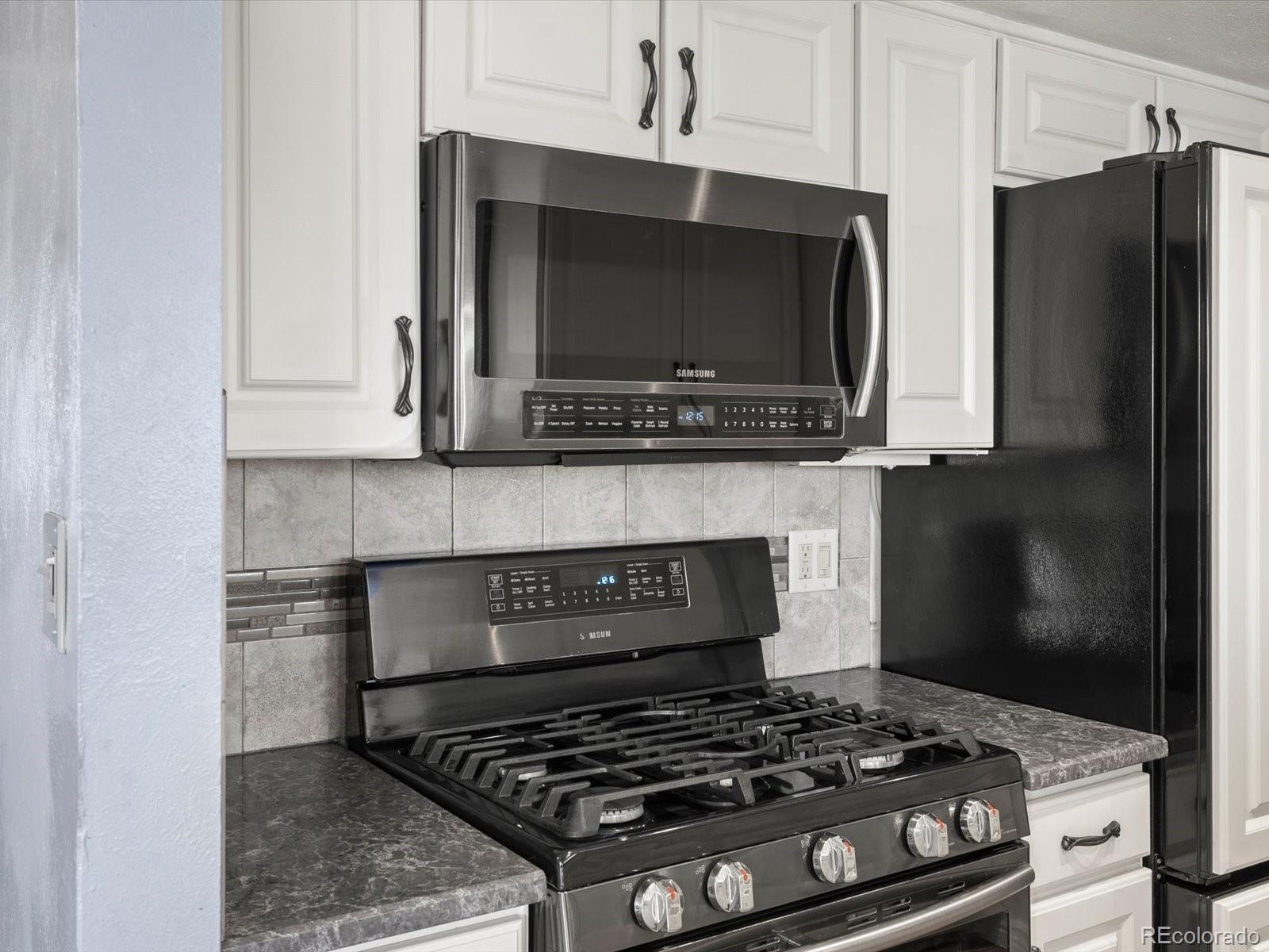 MLS Image #15 for 10815 w alamo place,littleton, Colorado