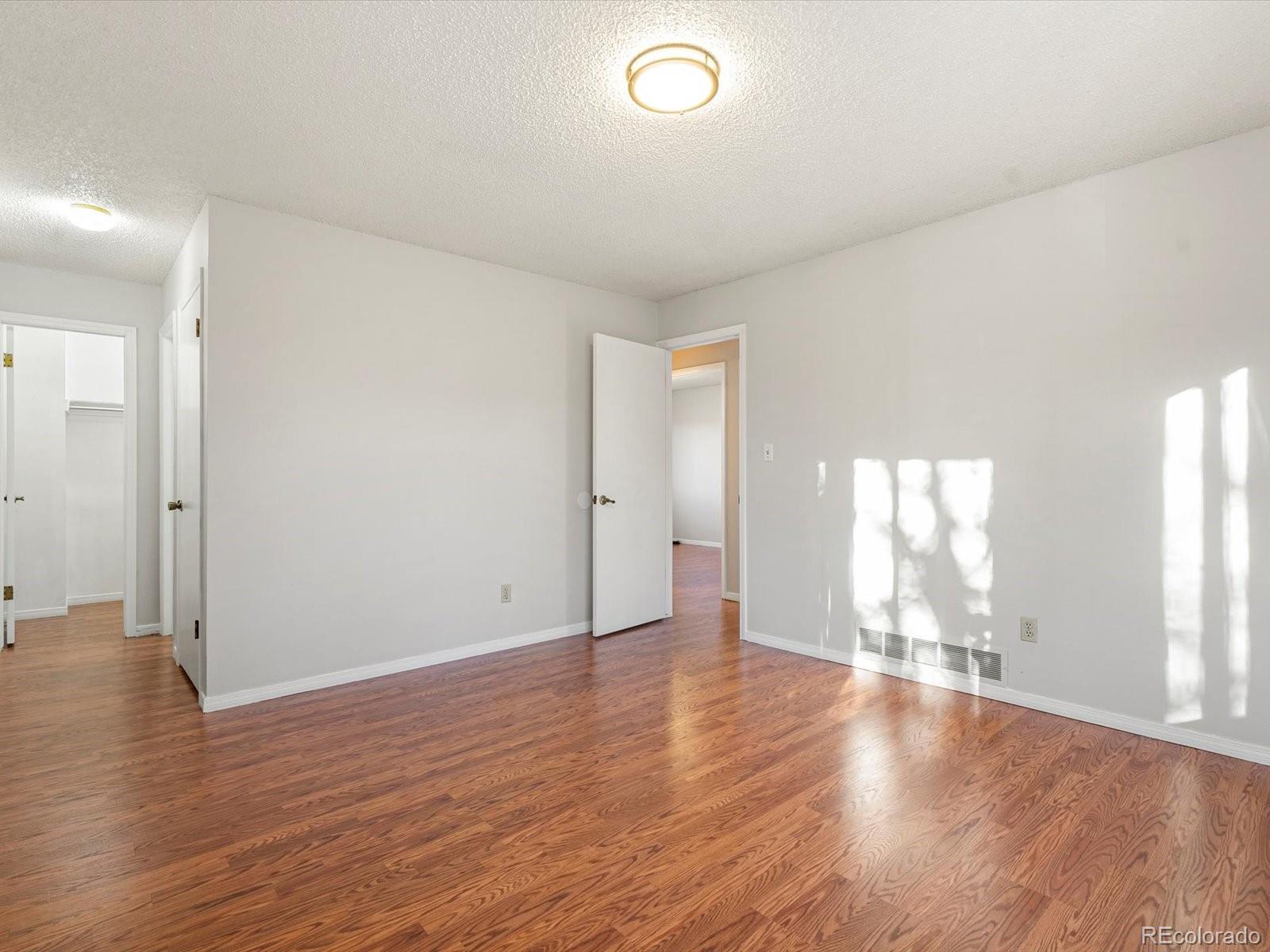 MLS Image #21 for 10815 w alamo place,littleton, Colorado