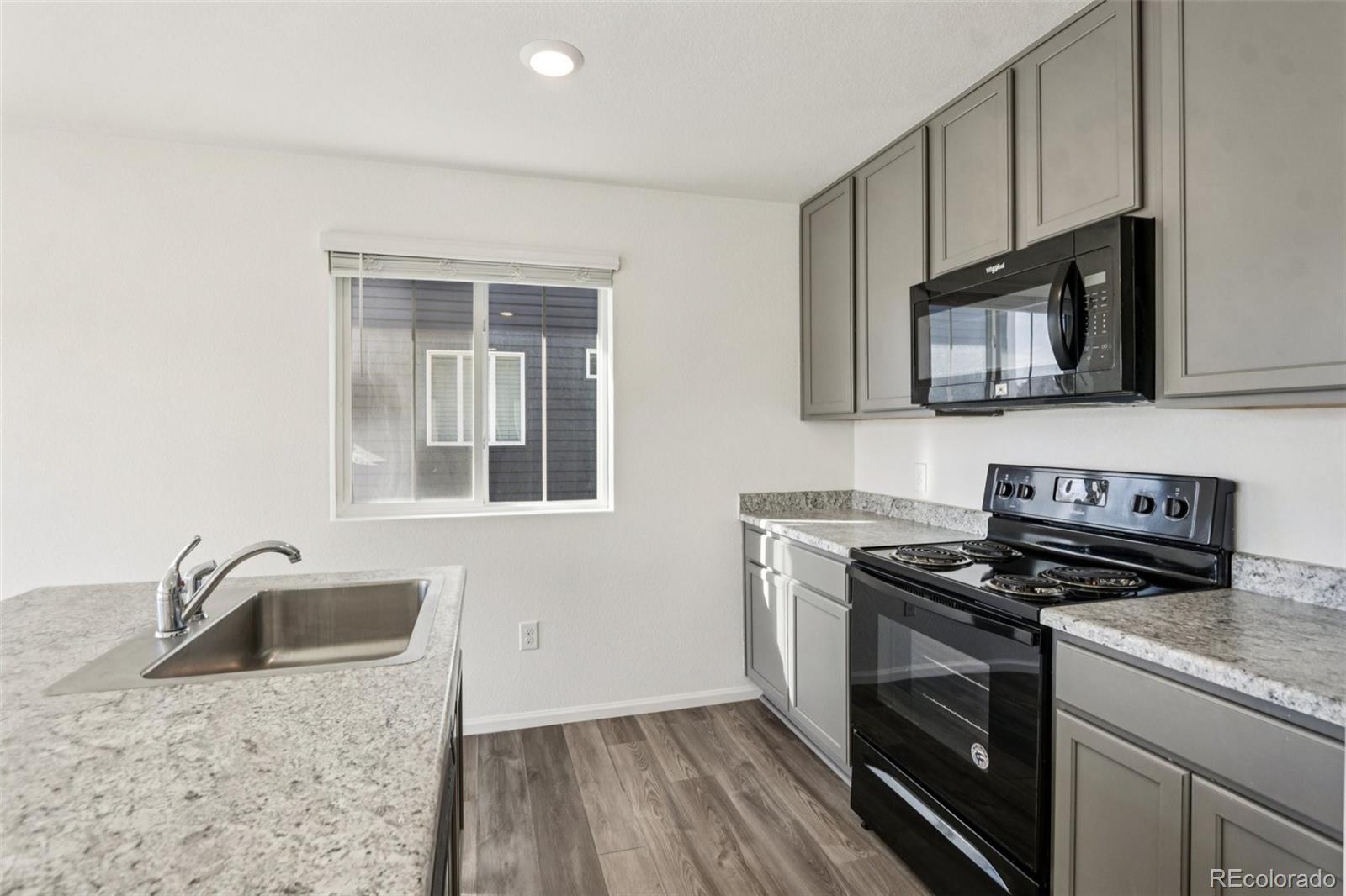 MLS Image #14 for 5362 n argonne street,denver, Colorado