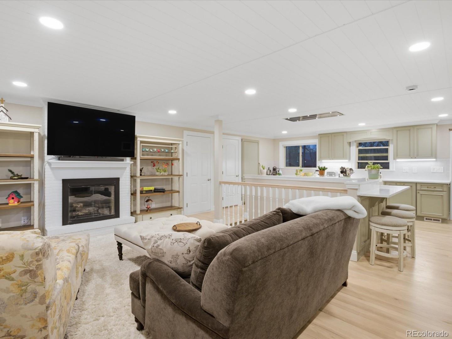MLS Image #2 for 6512 s sherman street,centennial, Colorado