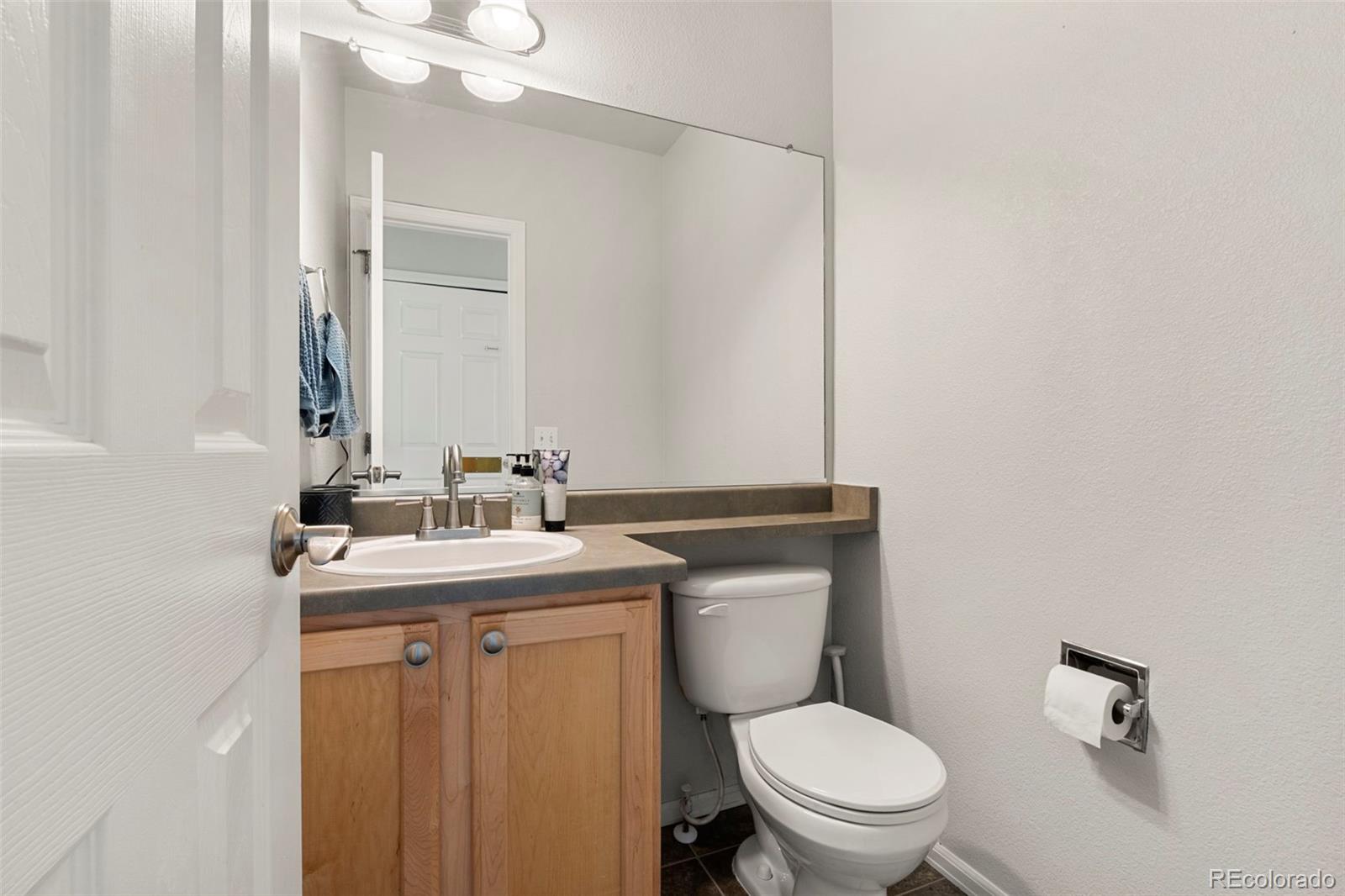 MLS Image #9 for 3725 s nepal street,aurora, Colorado