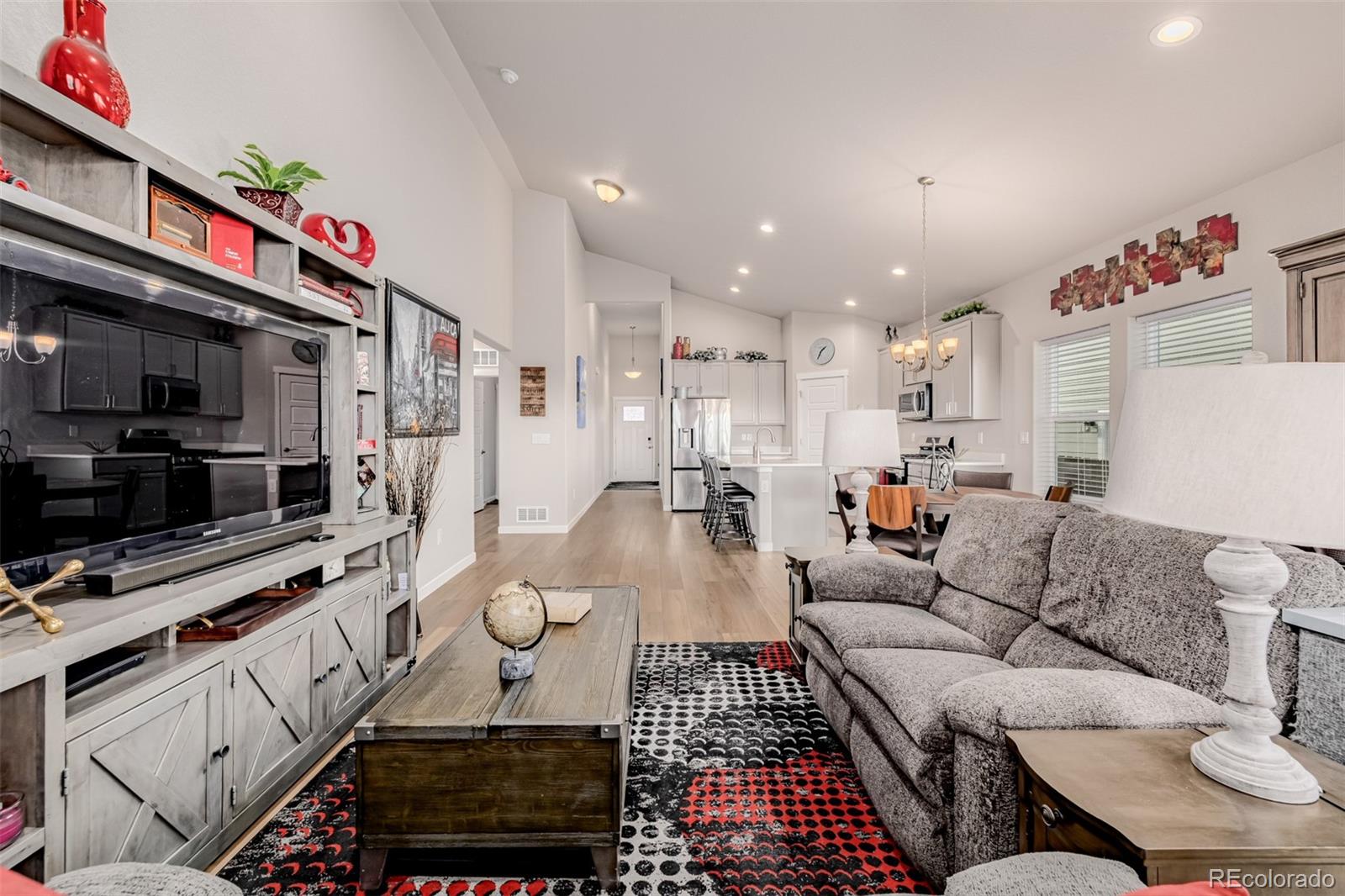 MLS Image #13 for 288  chipeta way,lochbuie, Colorado