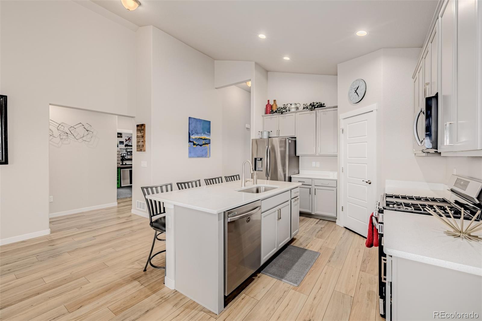 MLS Image #7 for 288  chipeta way,lochbuie, Colorado
