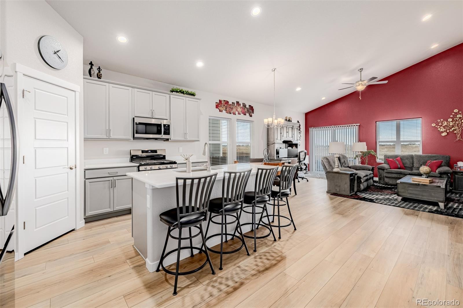 MLS Image #9 for 288  chipeta way,lochbuie, Colorado