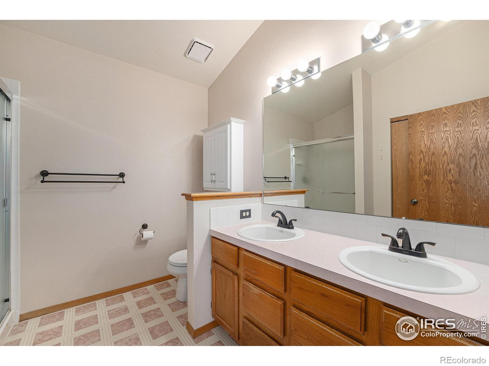 MLS Image #23 for 1835  winchester court,loveland, Colorado