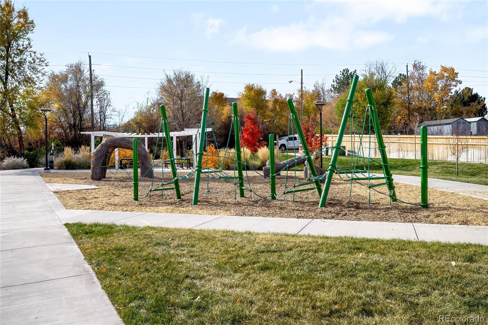 MLS Image #23 for 1983 s poplar court,denver, Colorado