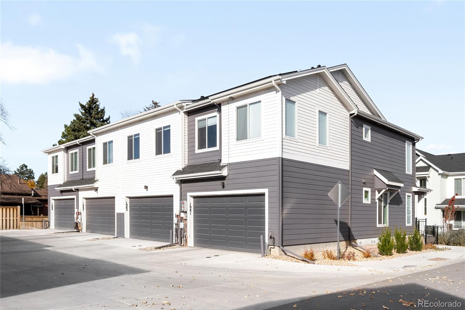 MLS Image #24 for 1983 s poplar court,denver, Colorado
