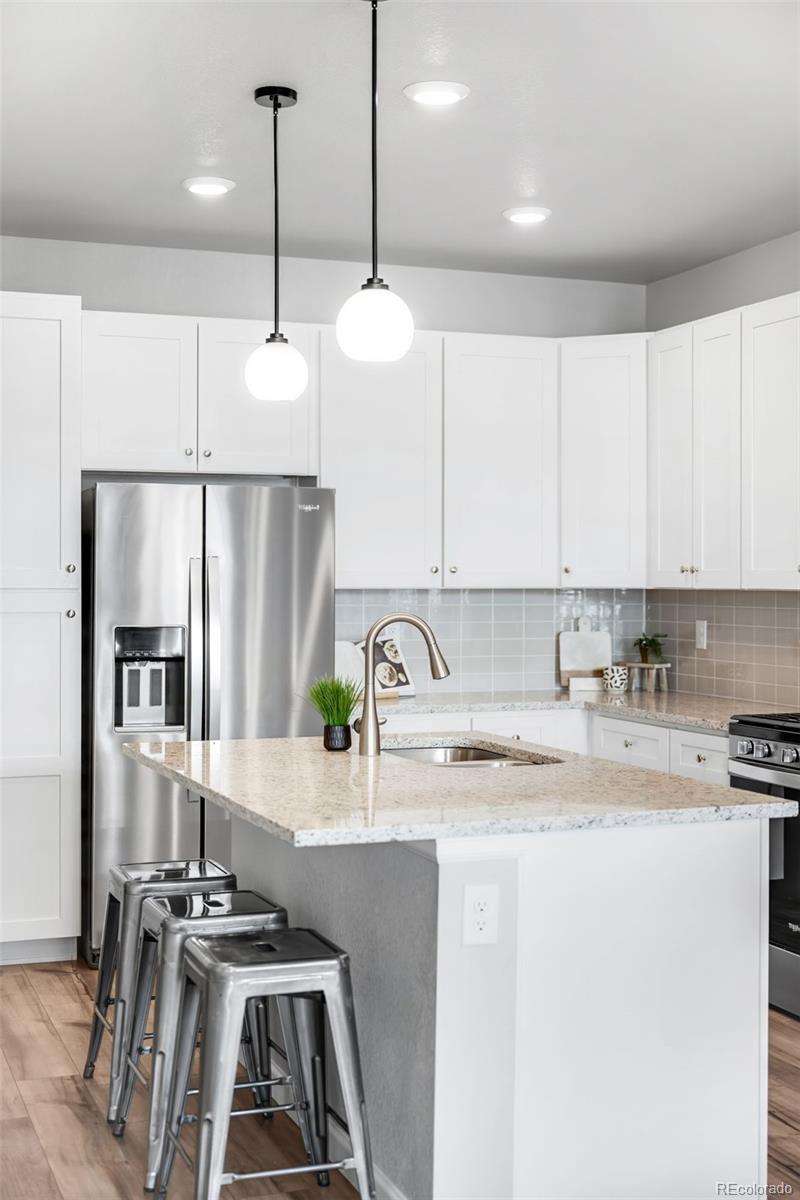 MLS Image #5 for 1983 s poplar court,denver, Colorado