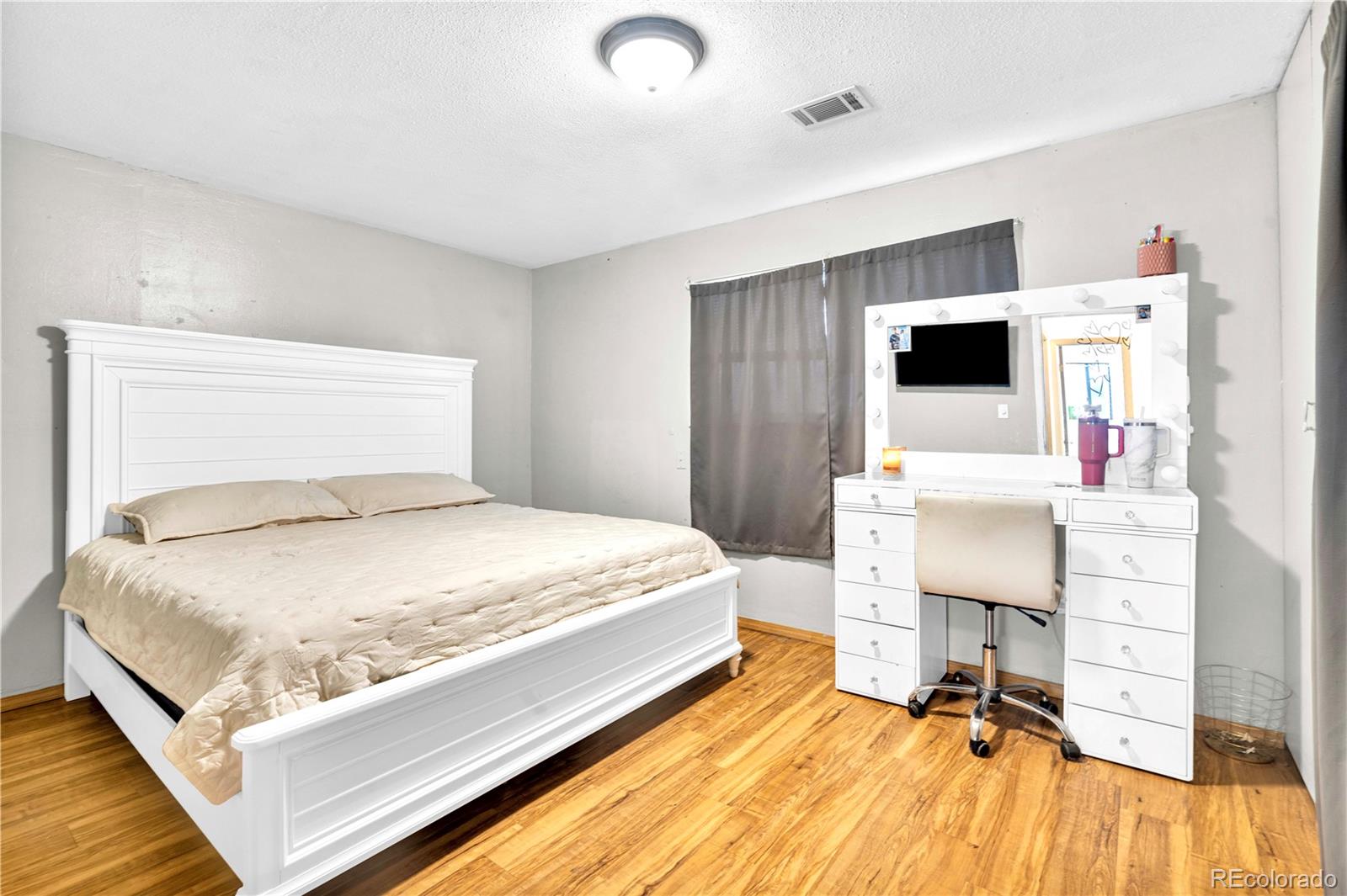 MLS Image #17 for 631  buchanan lane,longmont, Colorado