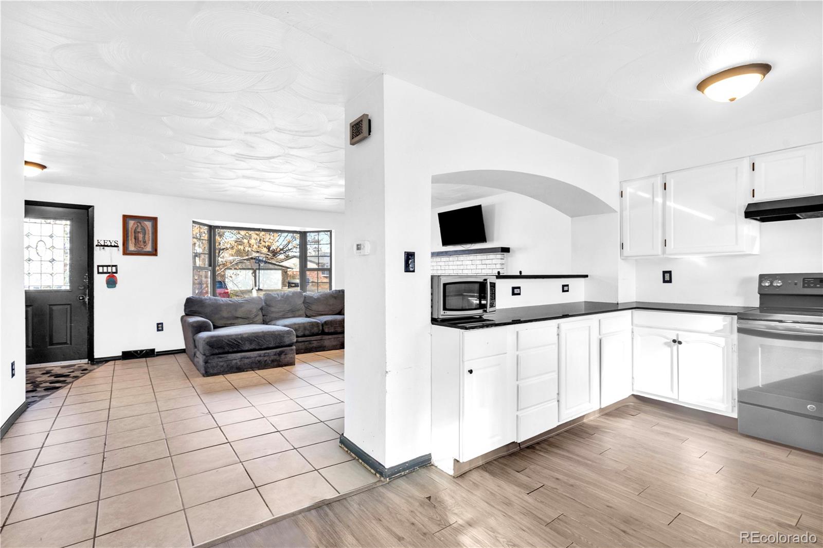 MLS Image #4 for 631  buchanan lane,longmont, Colorado