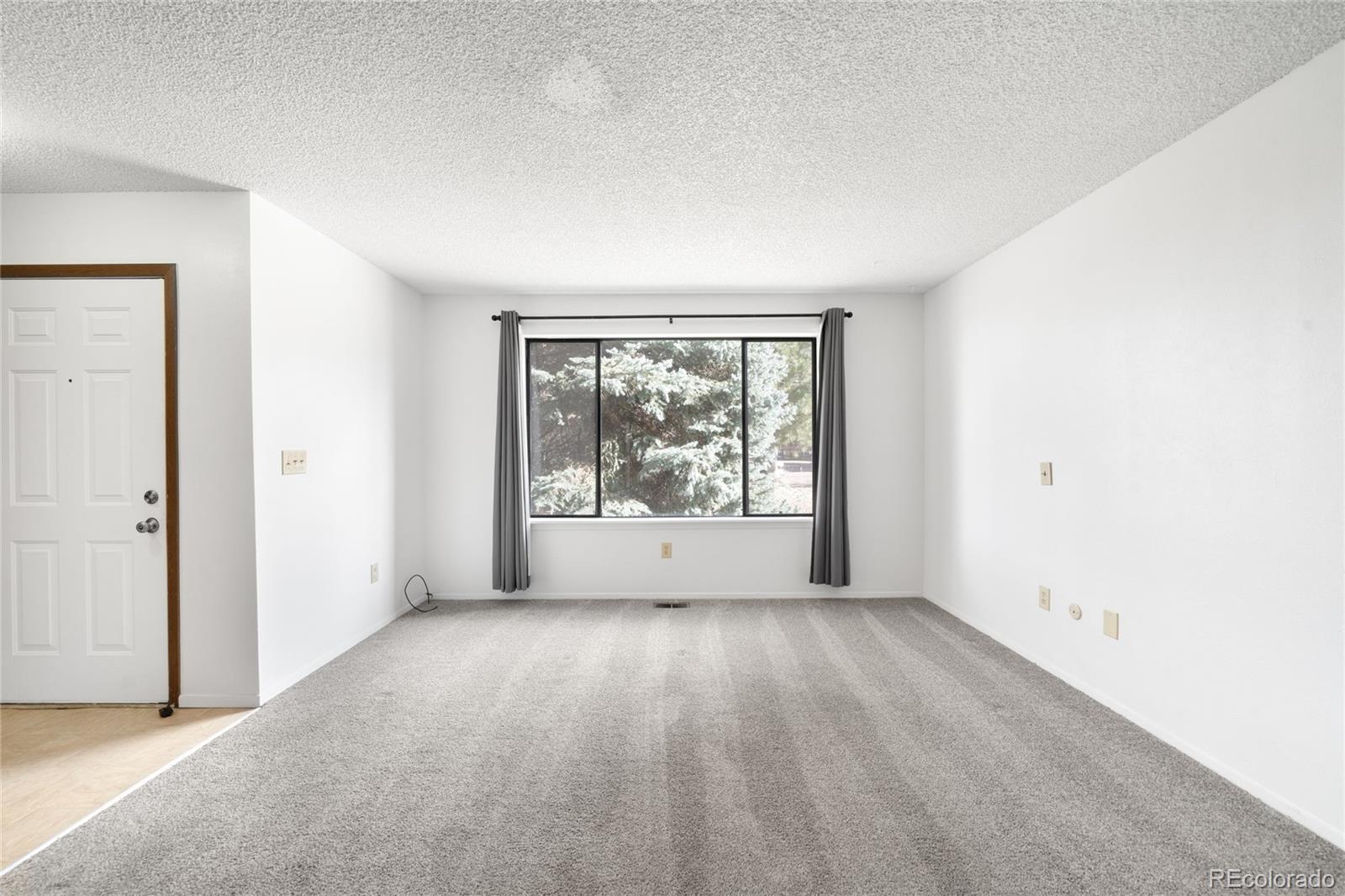 MLS Image #6 for 12615 w bayaud avenue,lakewood, Colorado