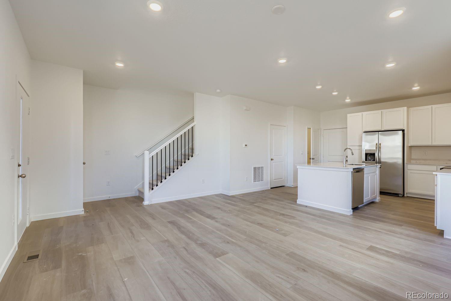 MLS Image #3 for 6778 e 149th avenue 1,thornton, Colorado