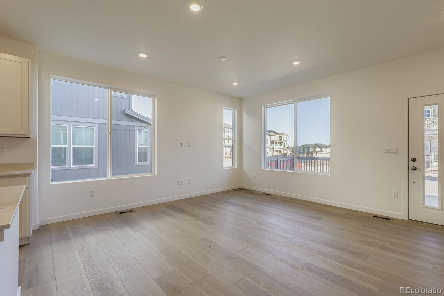 MLS Image #4 for 6778 e 149th avenue 1,thornton, Colorado