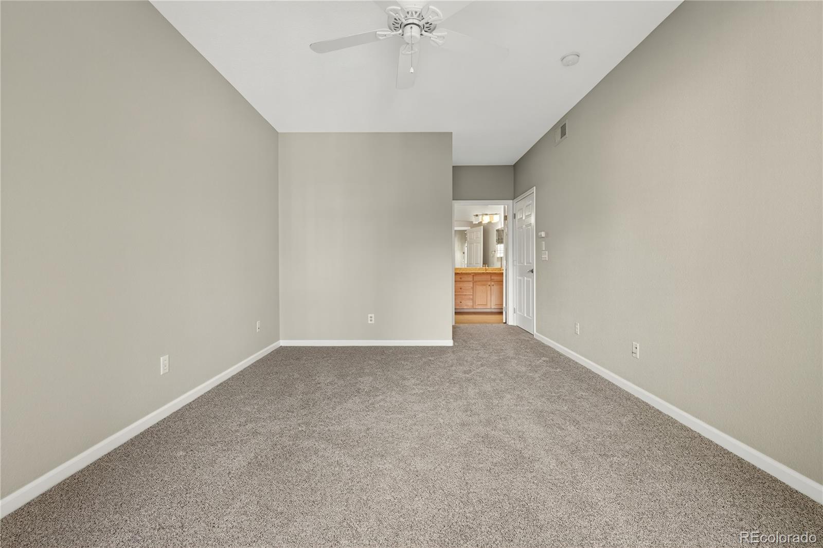 MLS Image #16 for 8105 e 11th avenue 2b,denver, Colorado
