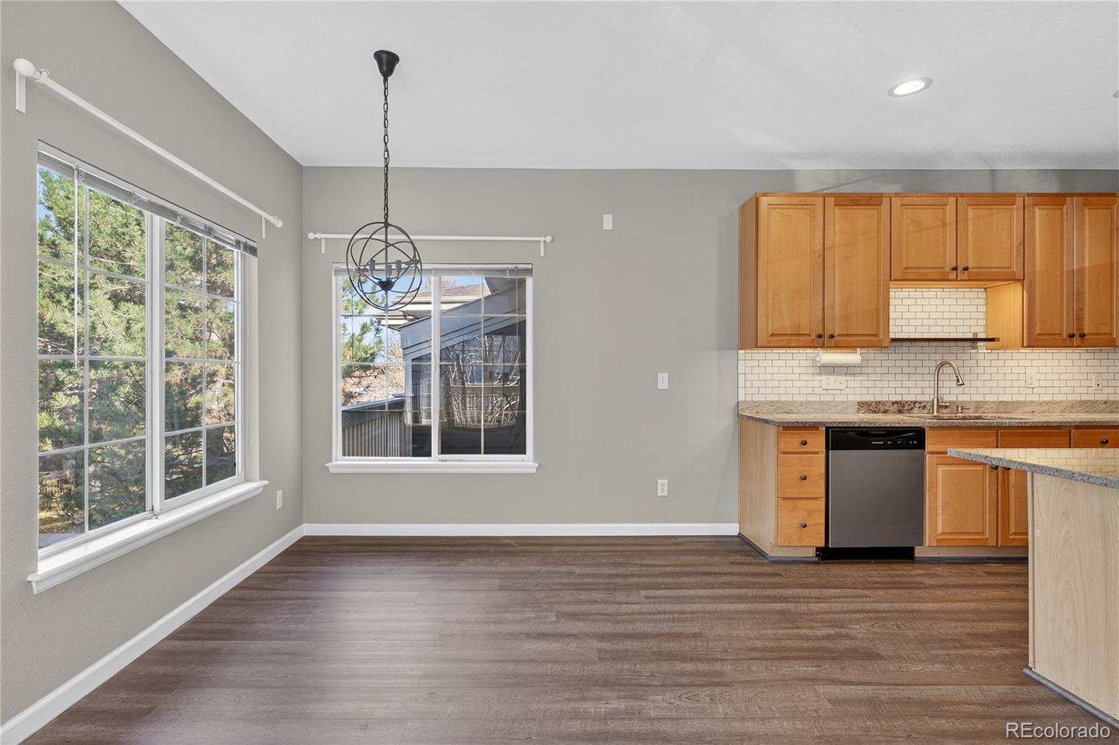 MLS Image #4 for 8105 e 11th avenue 2b,denver, Colorado