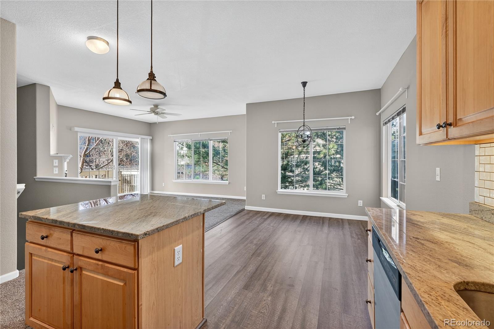 MLS Image #8 for 8105 e 11th avenue 2b,denver, Colorado