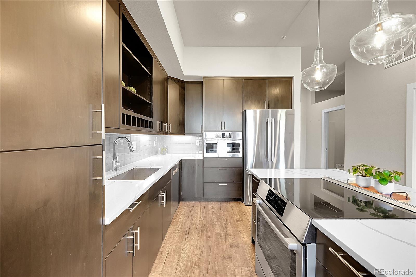 MLS Image #5 for 6619 e lowry boulevard 112,denver, Colorado