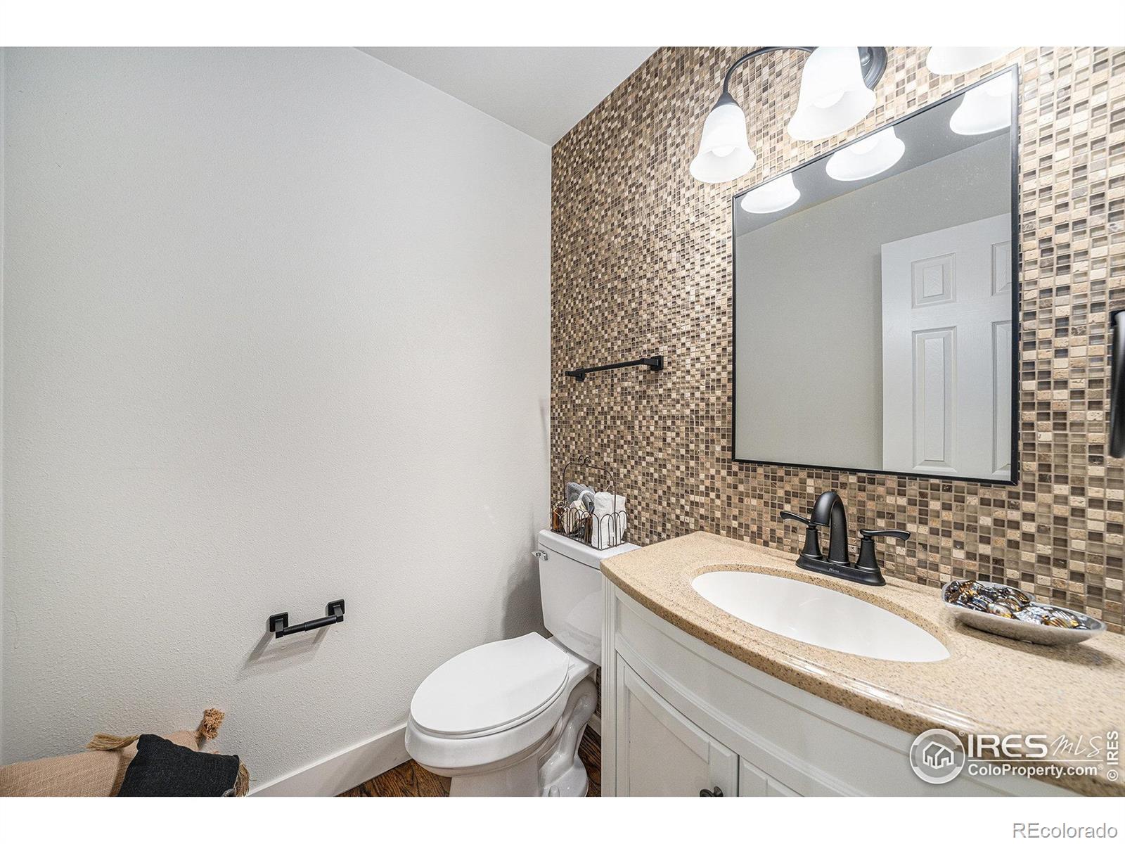 MLS Image #17 for 3207  greenwood court,fort collins, Colorado