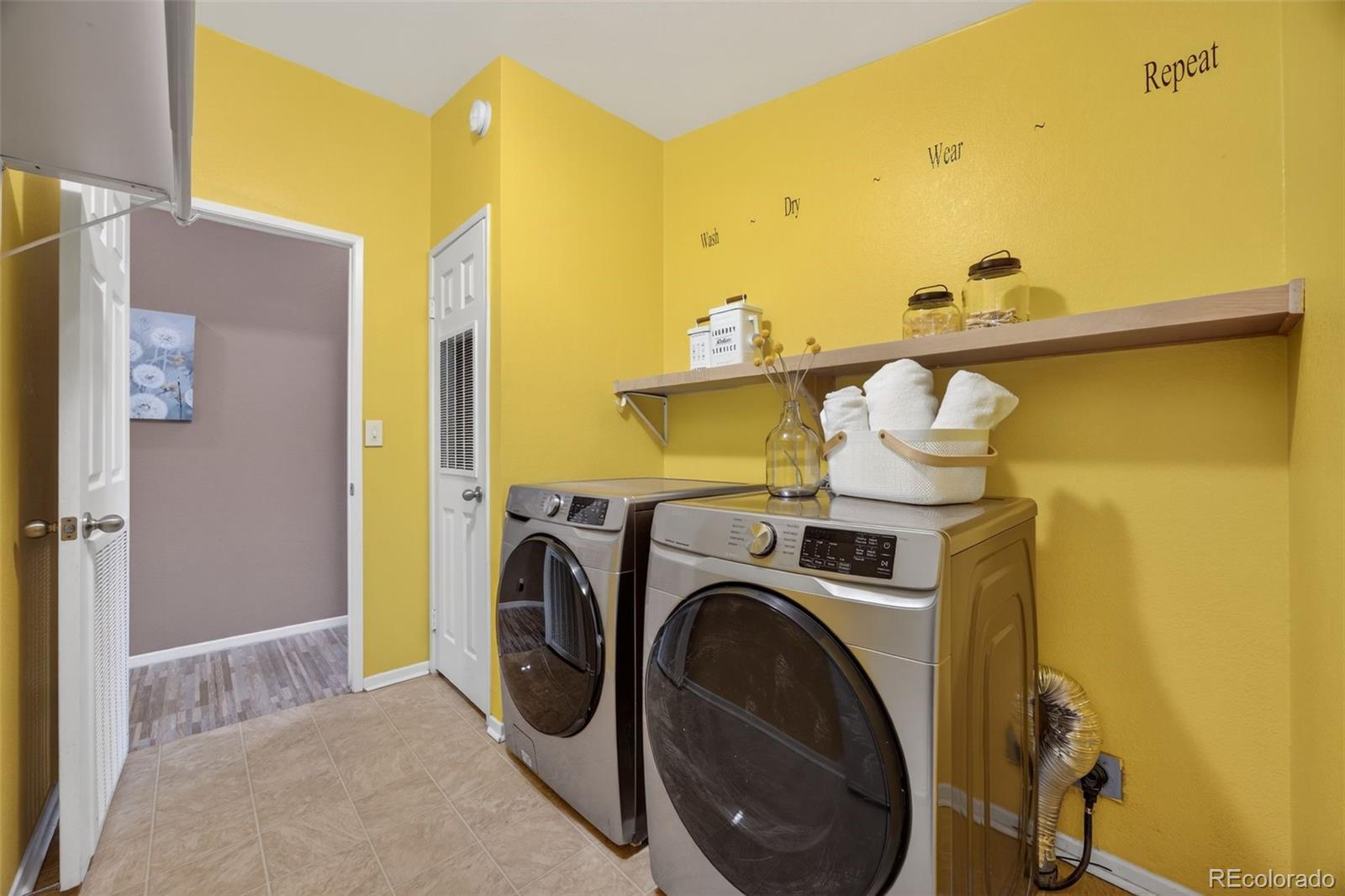 MLS Image #28 for 5883 s quemoy circle,centennial, Colorado