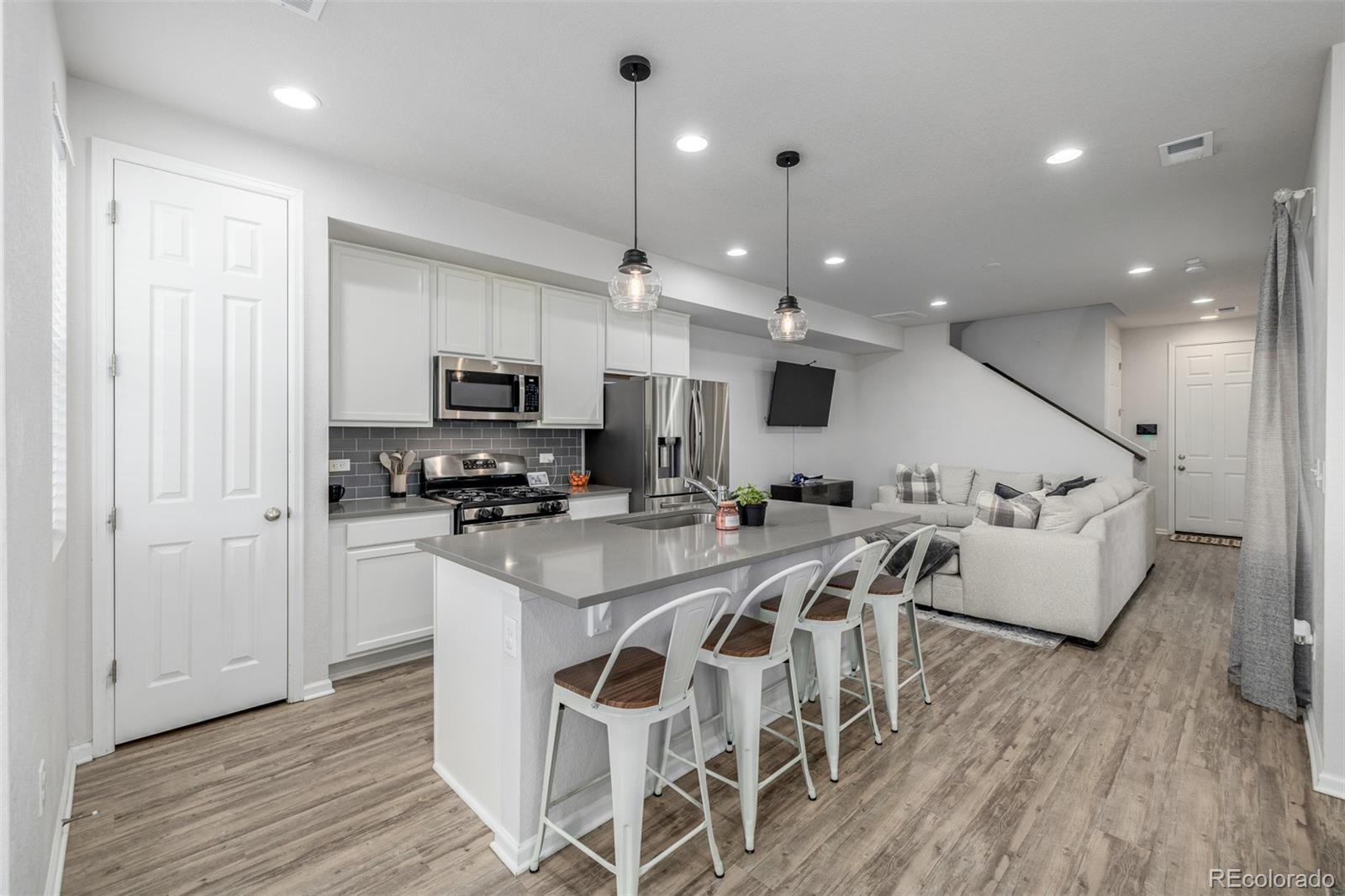 MLS Image #5 for 18130 e 96th place,commerce city, Colorado