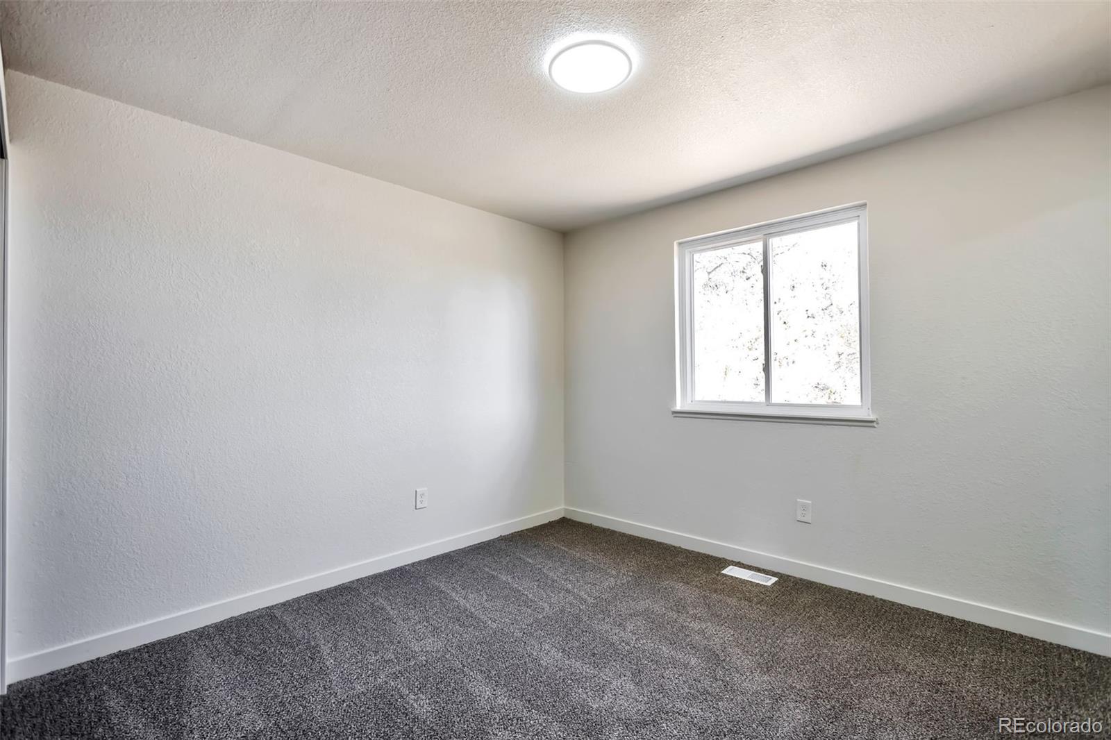 MLS Image #13 for 15179 e columbia drive,aurora, Colorado