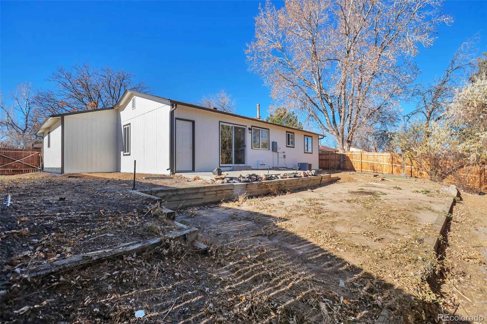 MLS Image #21 for 15179 e columbia drive,aurora, Colorado