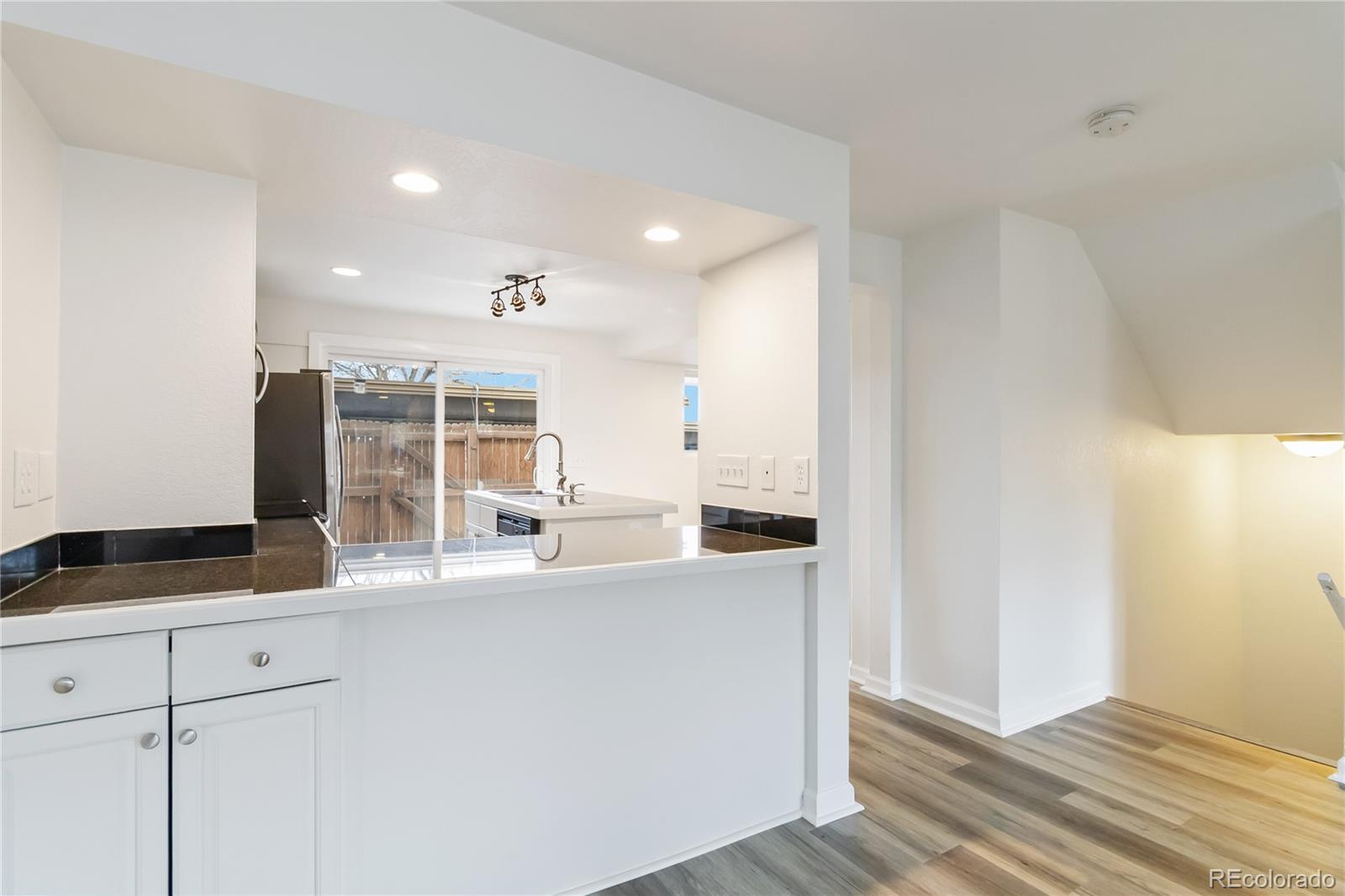 MLS Image #10 for 7911 w glasgow place,littleton, Colorado