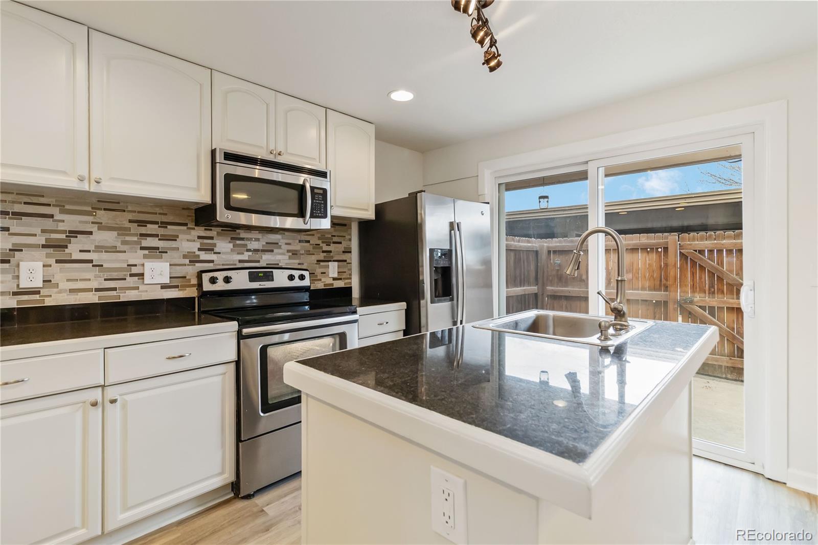 MLS Image #8 for 7911 w glasgow place,littleton, Colorado