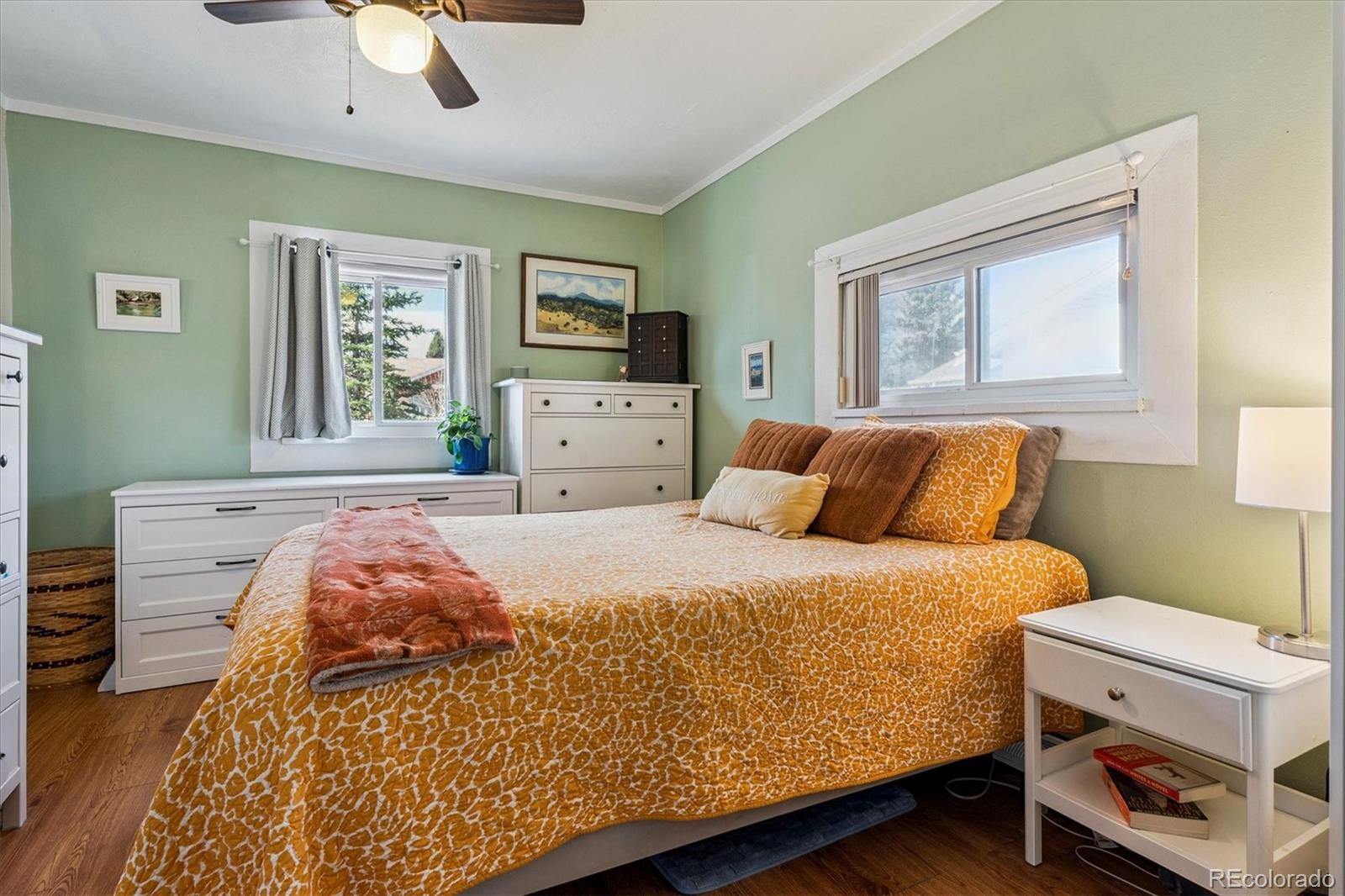 MLS Image #10 for 948  perry street,denver, Colorado