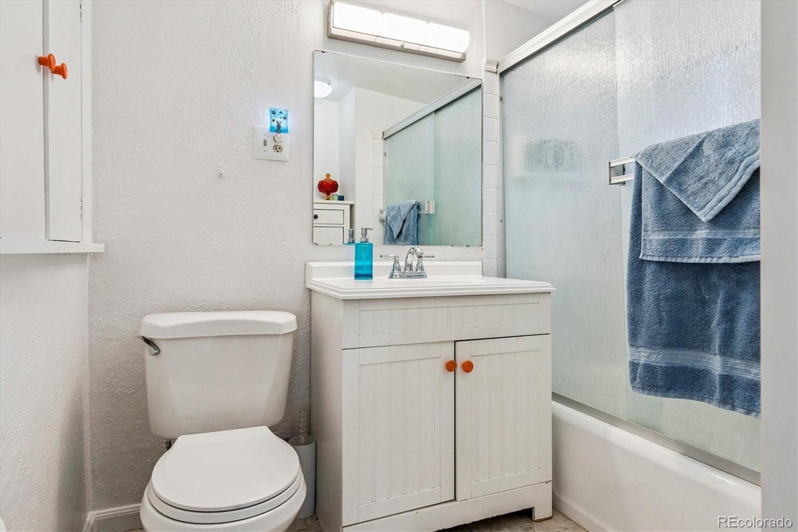 MLS Image #12 for 948  perry street,denver, Colorado