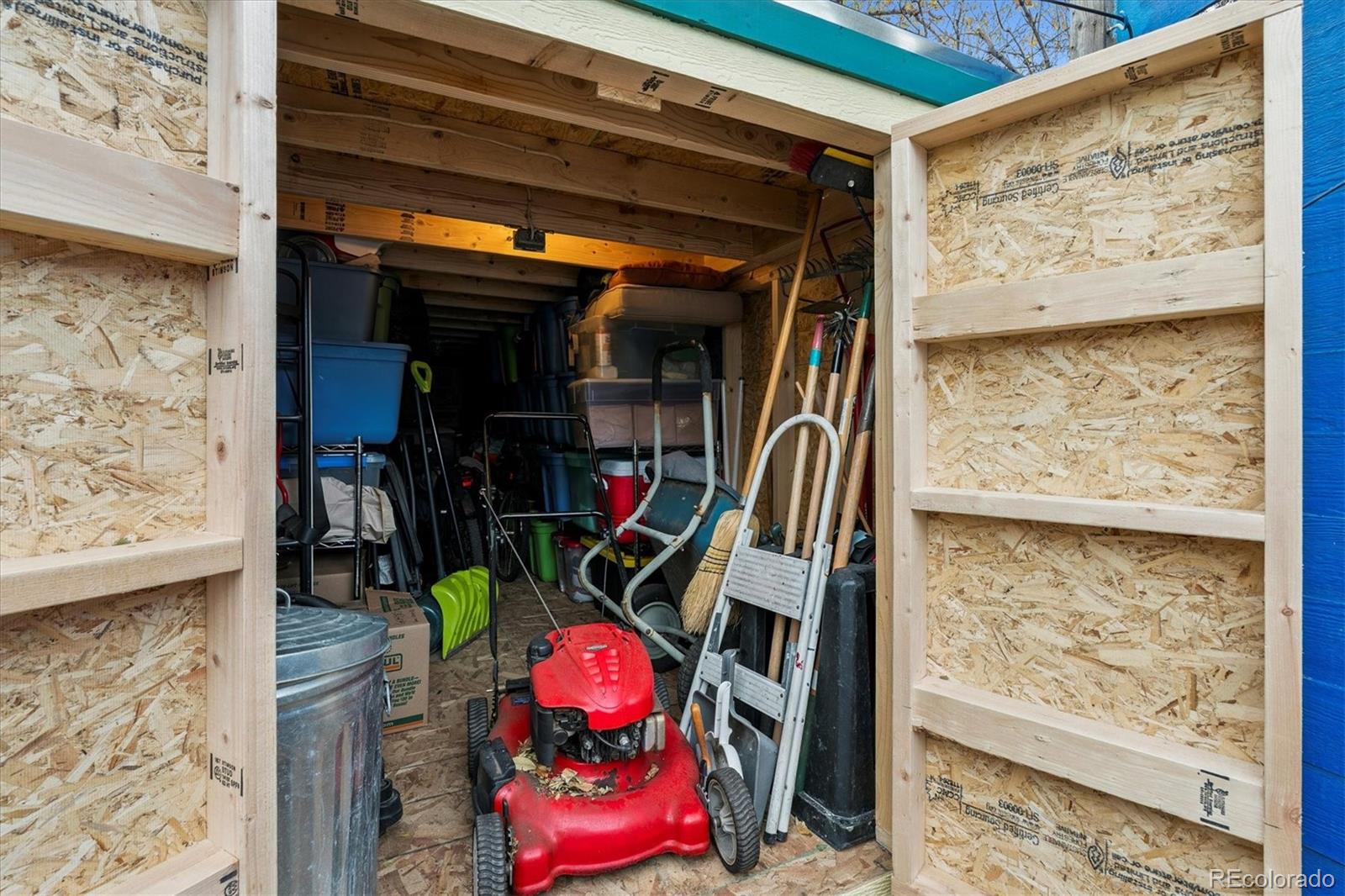MLS Image #27 for 948  perry street,denver, Colorado