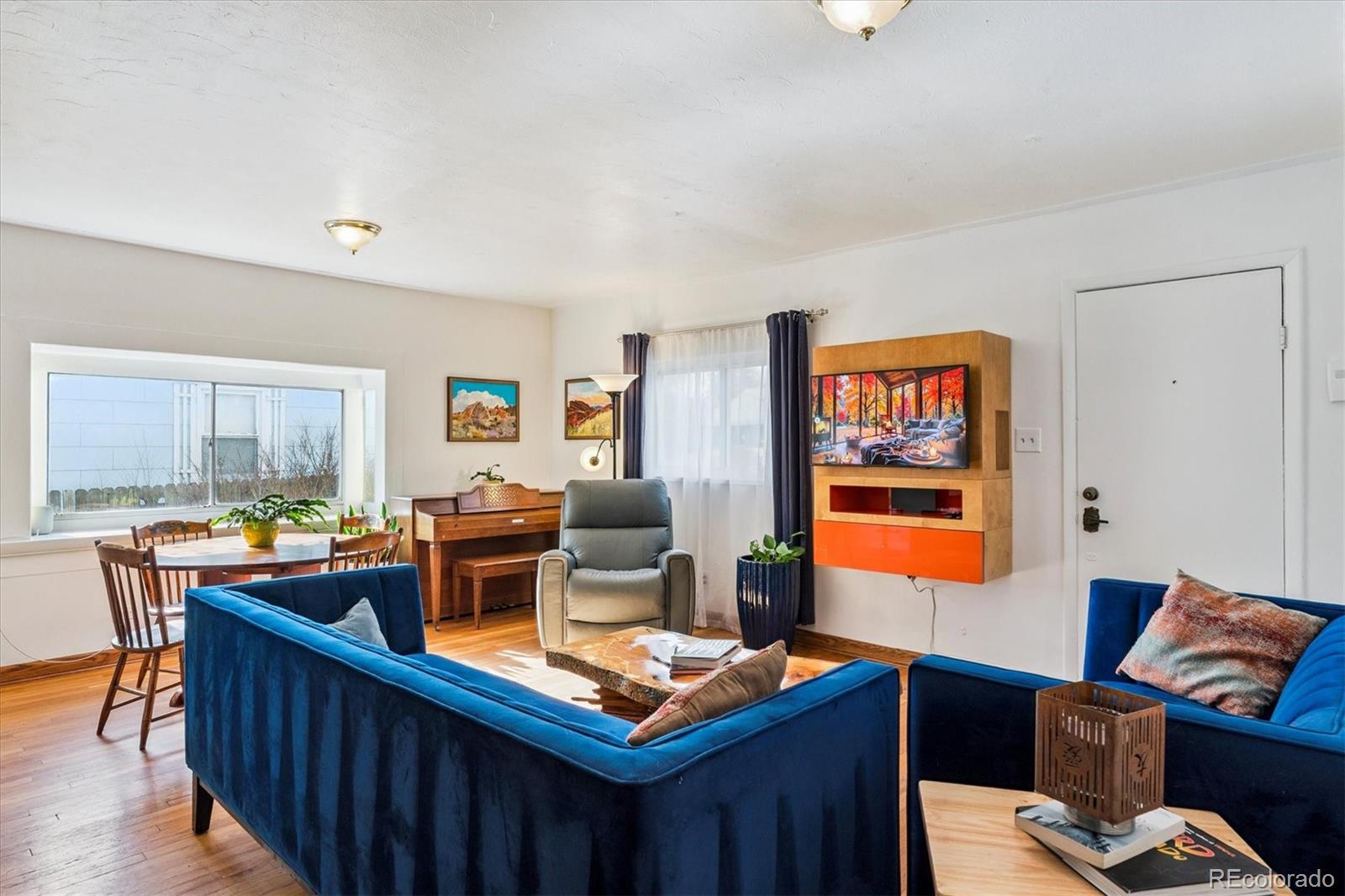 MLS Image #4 for 948  perry street,denver, Colorado