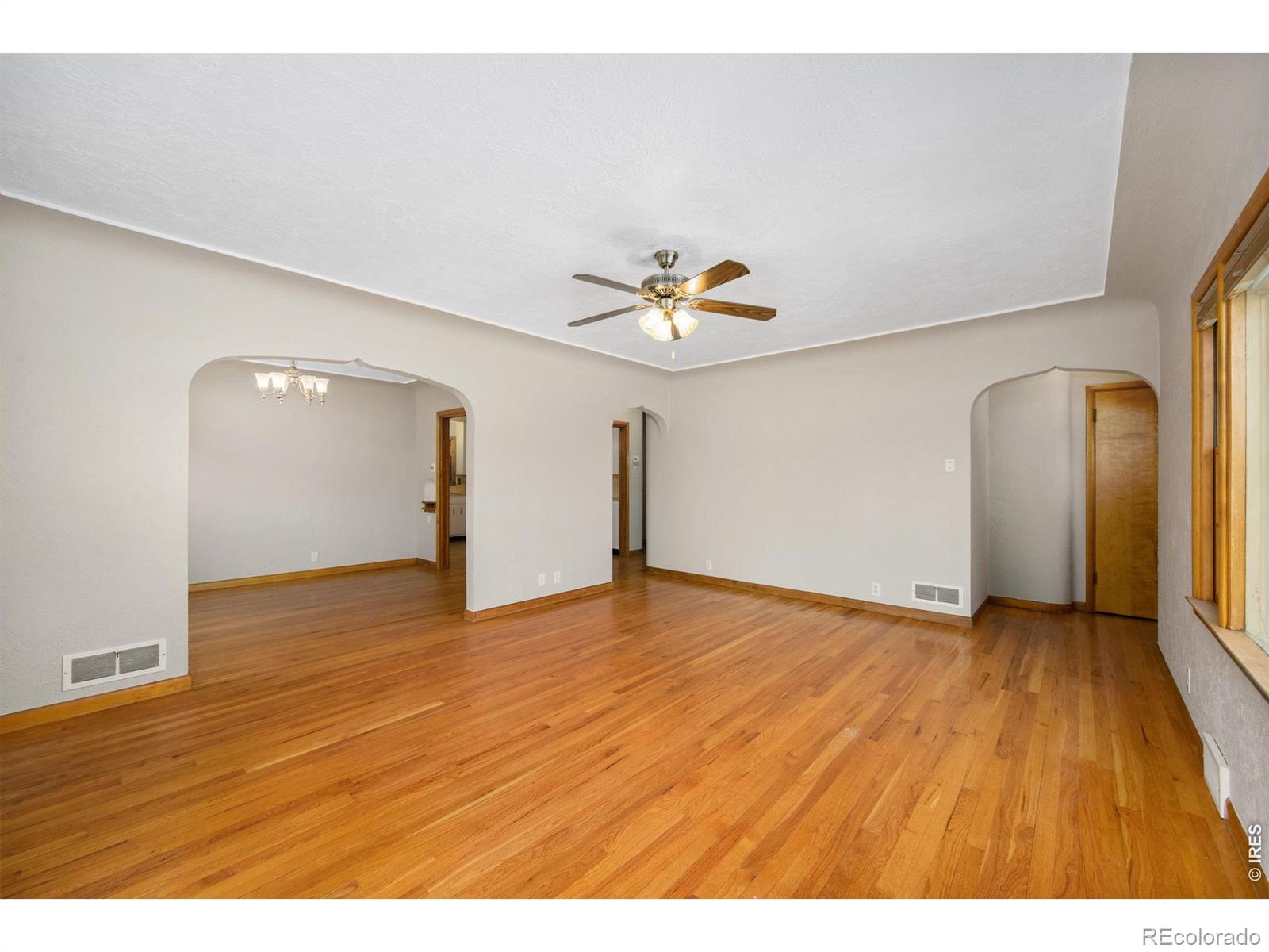 MLS Image #5 for 805  walnut street,windsor, Colorado