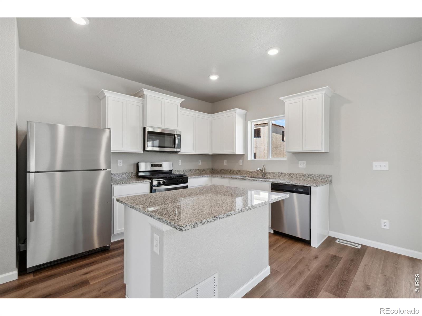 MLS Image #3 for 7414  crystal avenue,frederick, Colorado