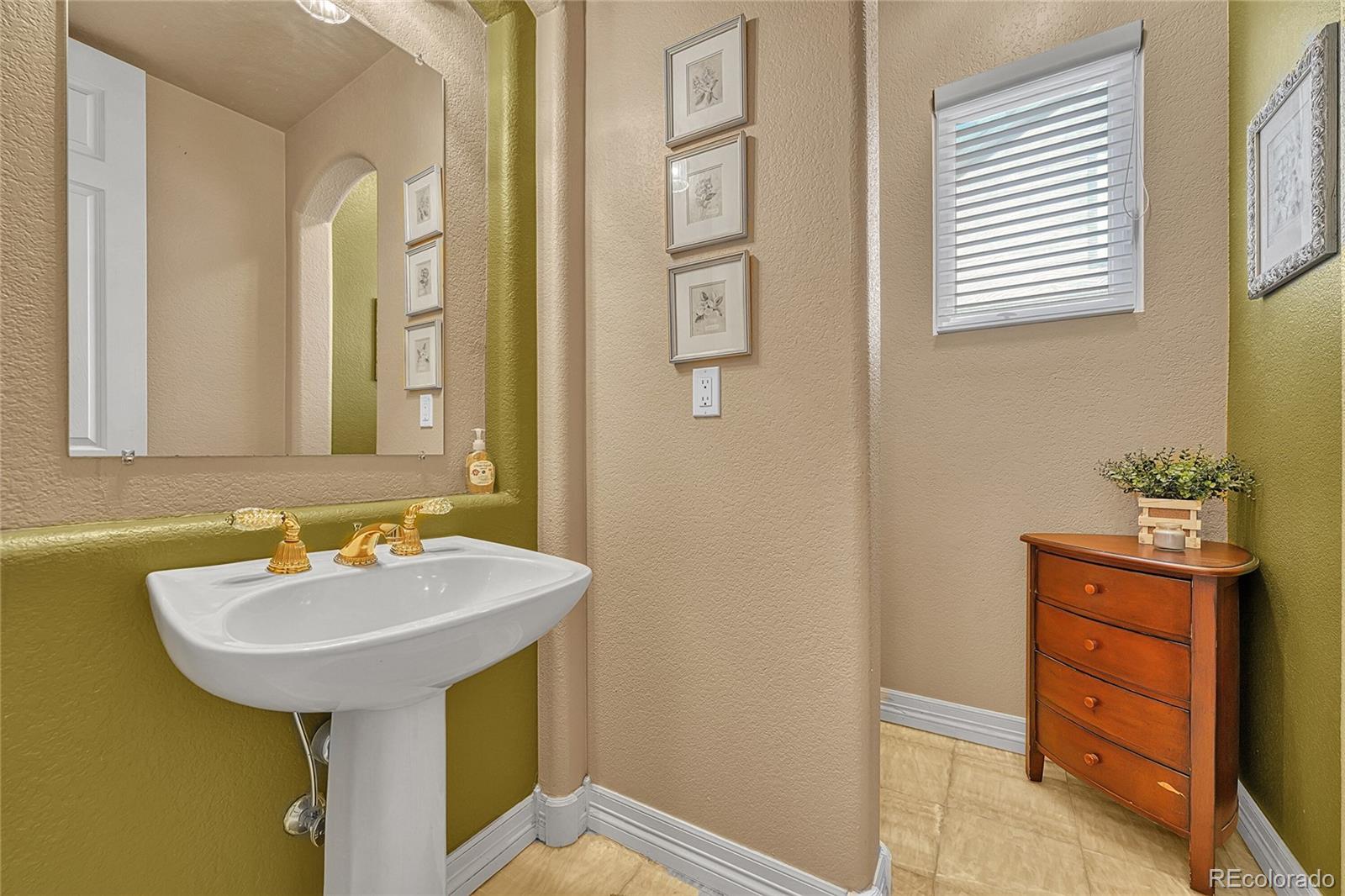 MLS Image #7 for 6172 s dunkirk street,aurora, Colorado